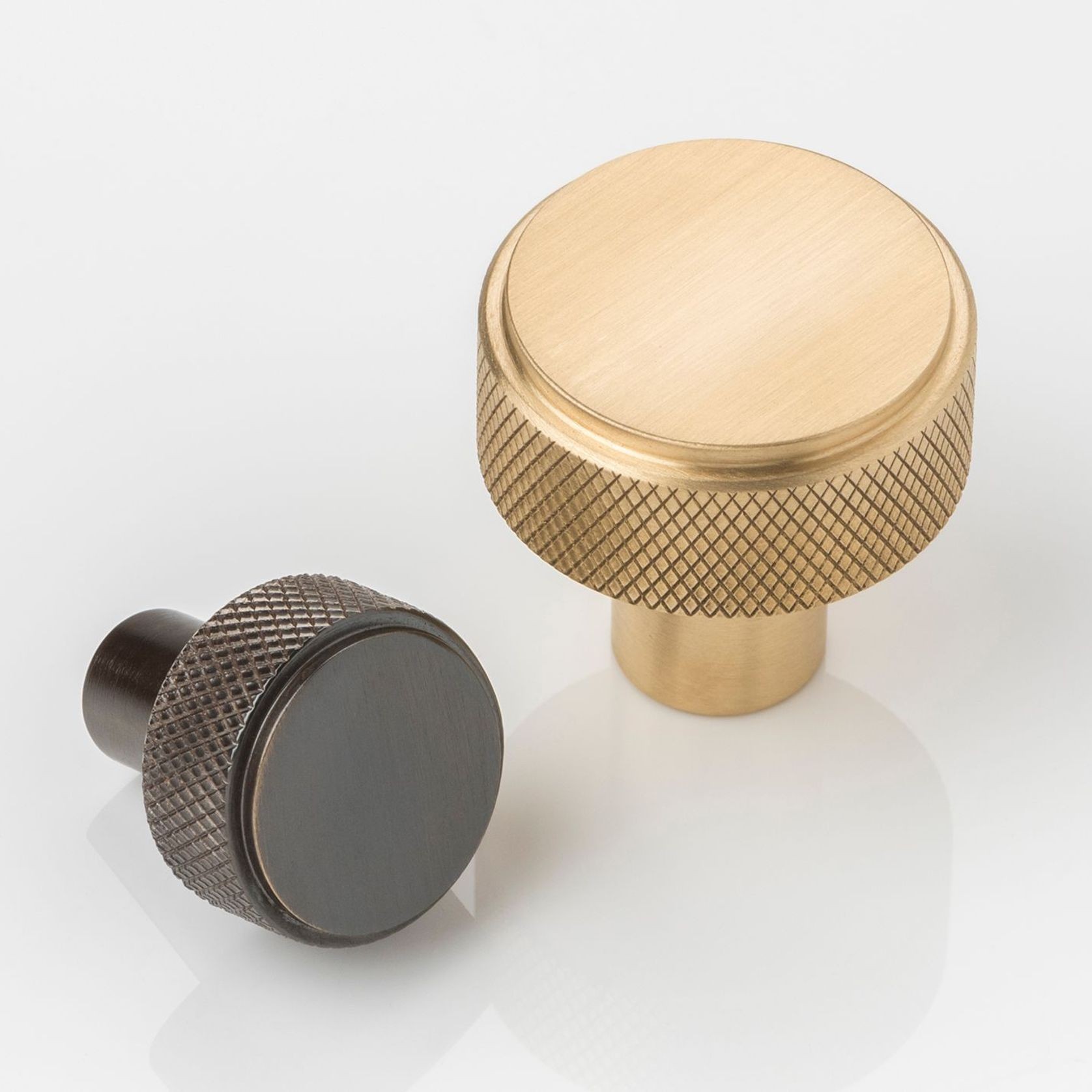 Joseph Giles Knurled Hardware Collection gallery detail image