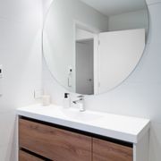 Mirrors gallery detail image