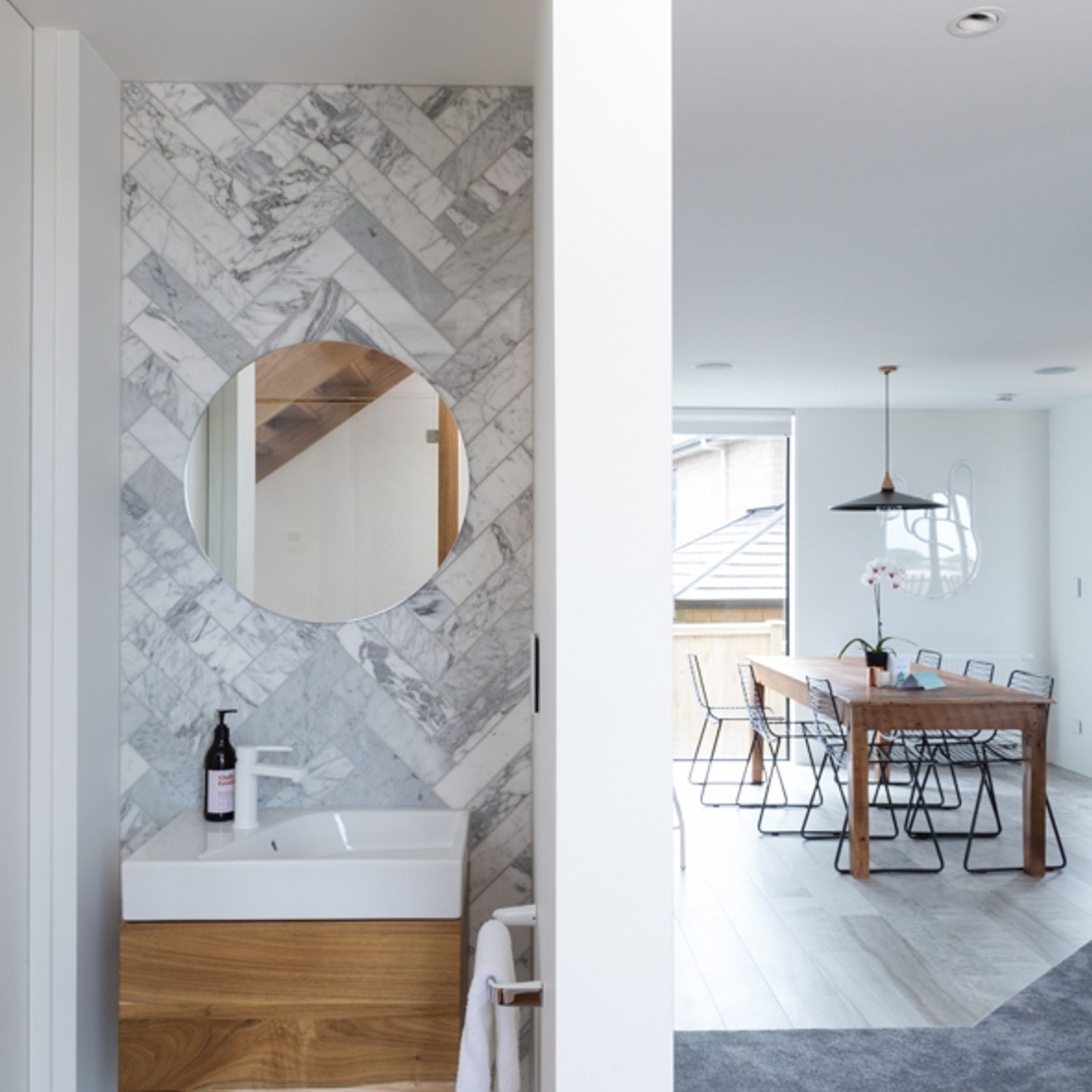 Mirrors gallery detail image