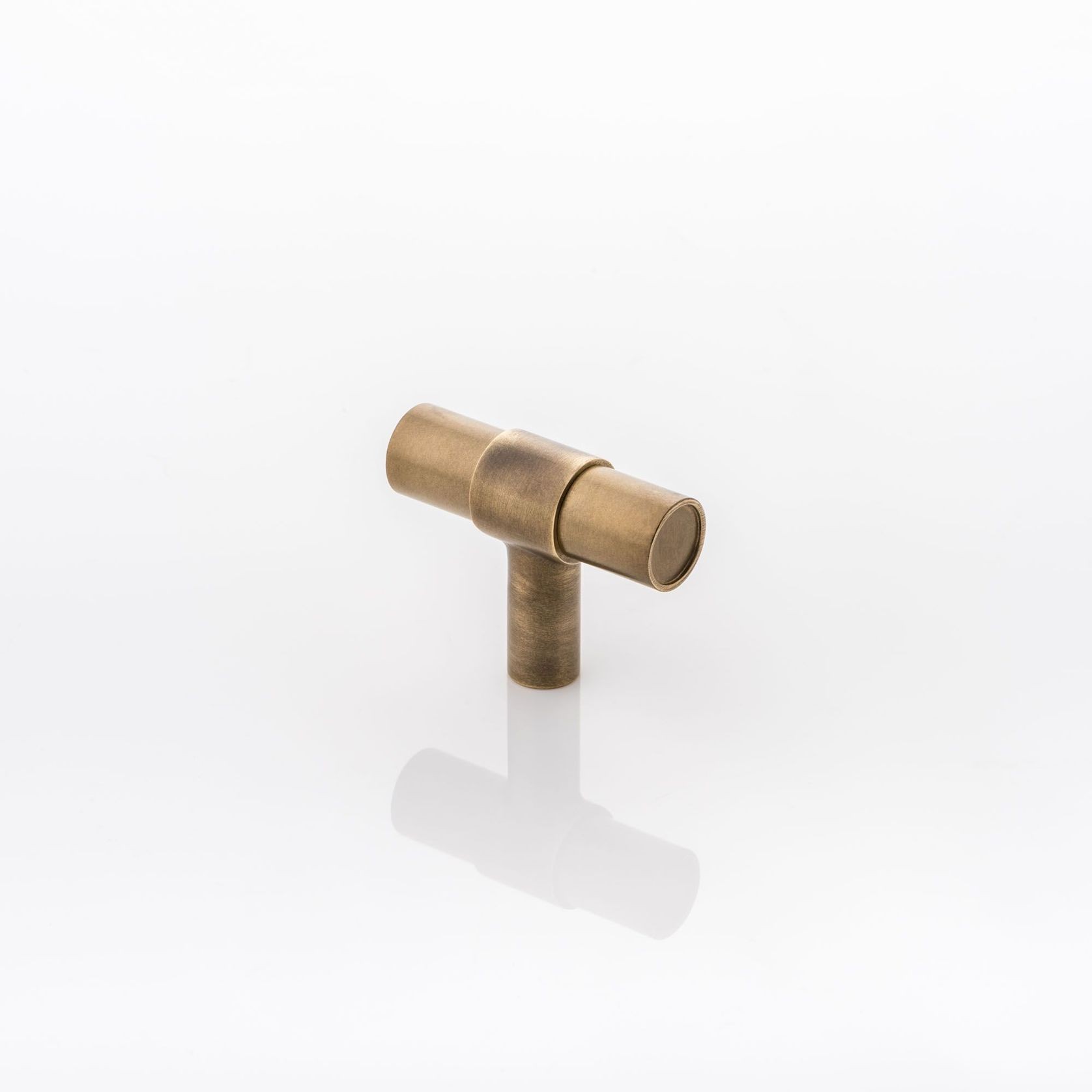 Joseph Giles Montgomery Solid Brass T-Bar Handle gallery detail image