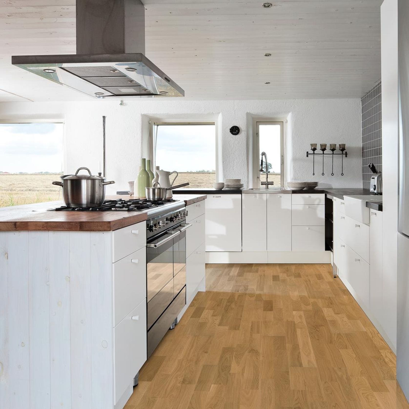 Oak Verona Wood Flooring gallery detail image