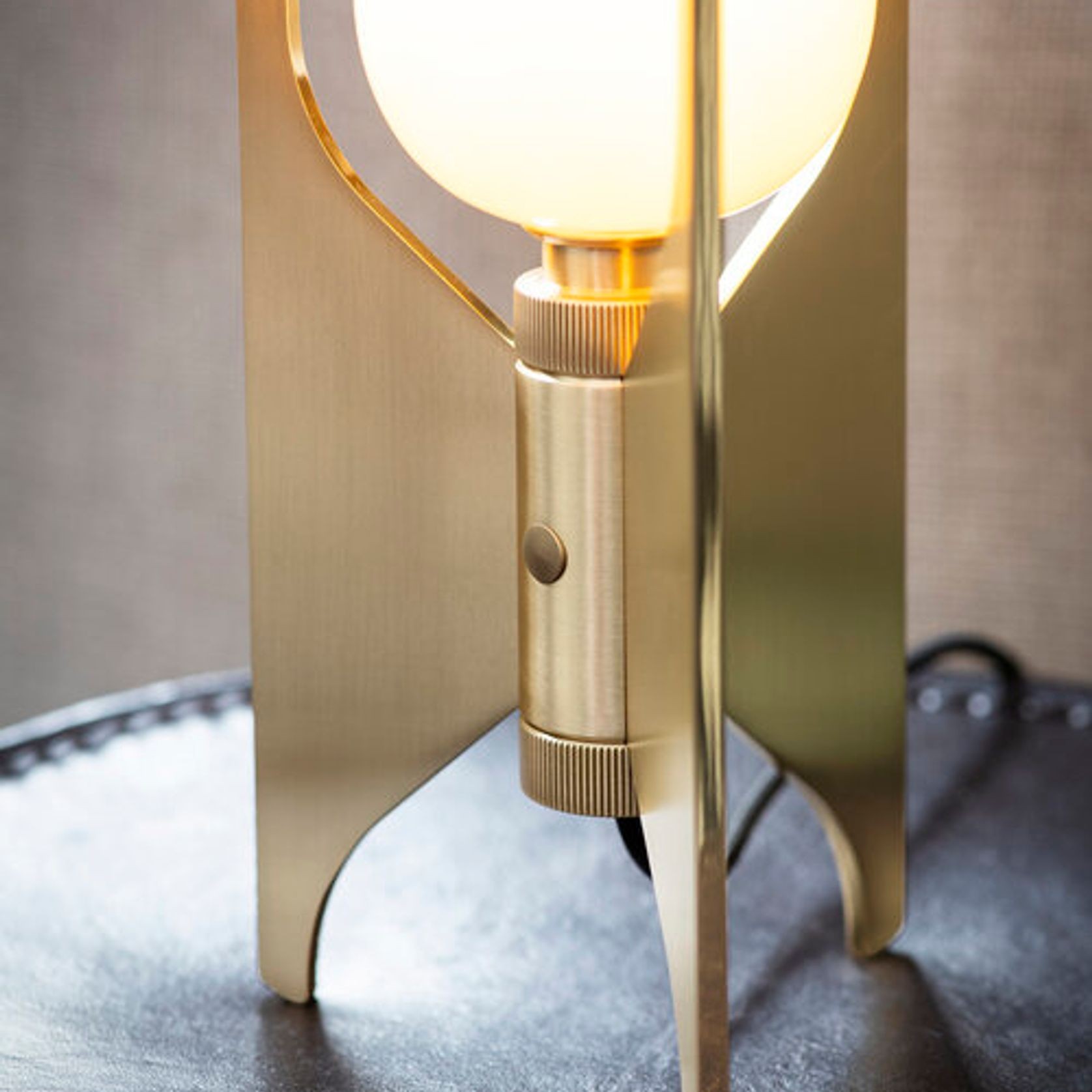 Pennon Table Lamp gallery detail image