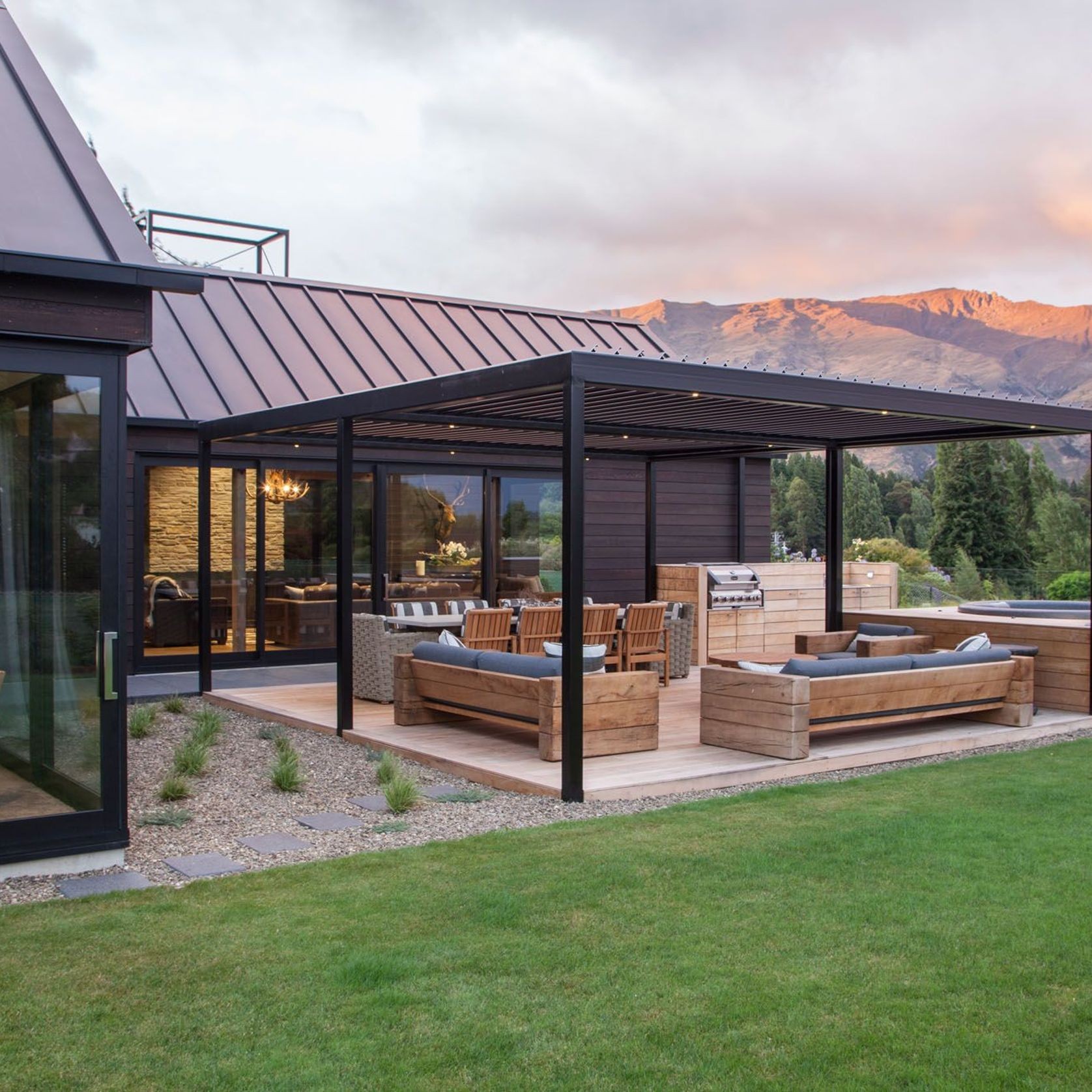 Locarno RLX200 Louvre Roof System gallery detail image