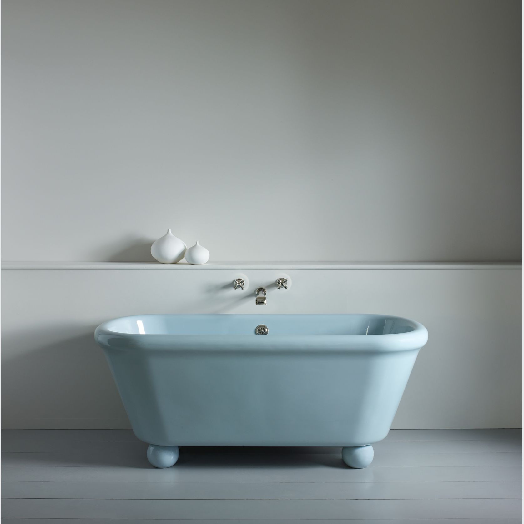 Rockwell Bath with Feet gallery detail image