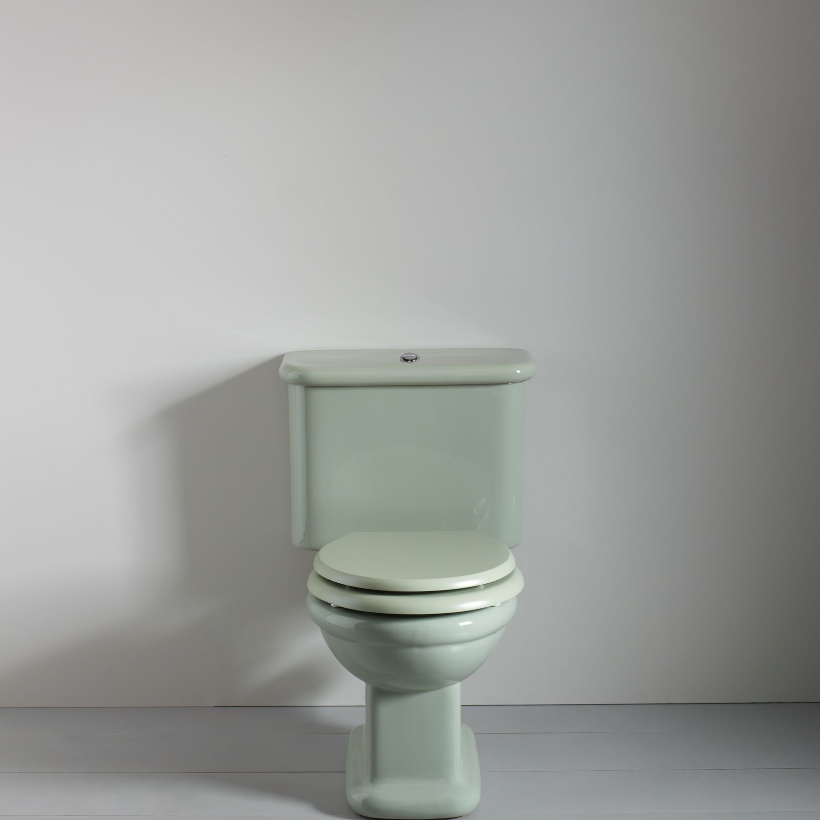 Rockwell Toilet With Close Coupled Cistern Pan gallery detail image