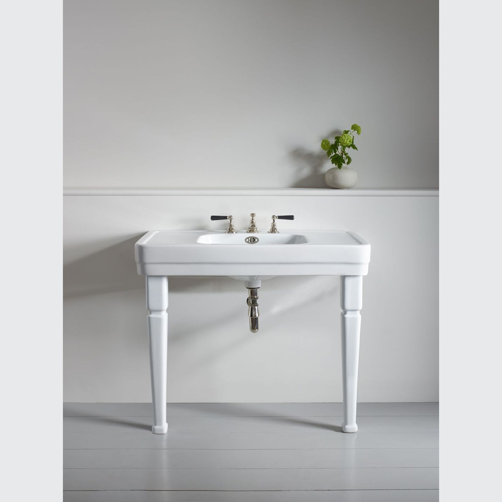 Soho 1000 Basin gallery detail image