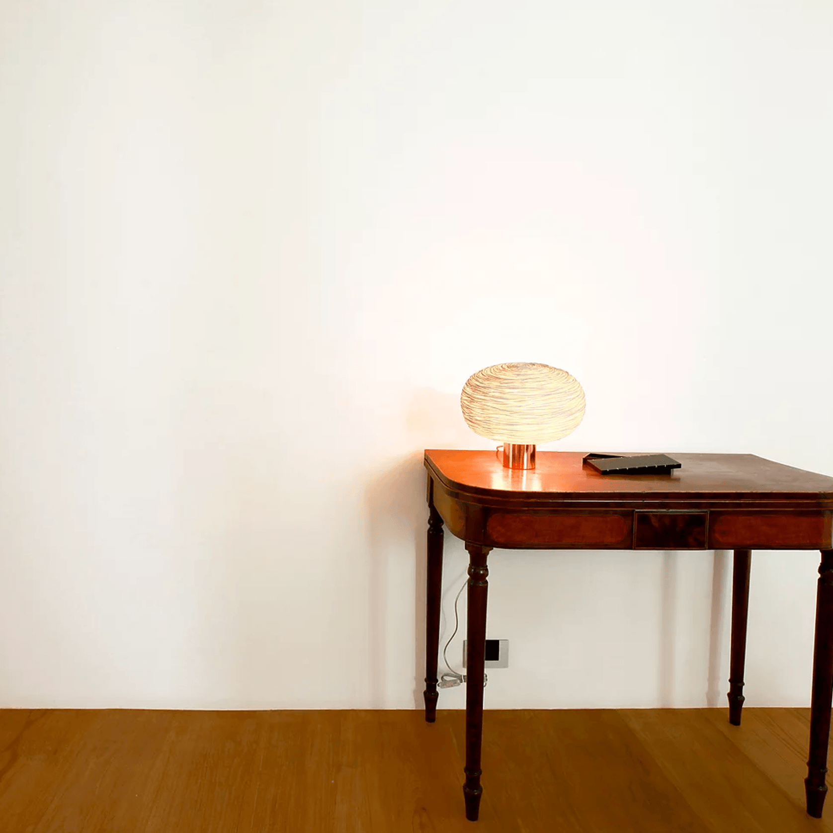 UNIT TABLE R Table Lamp by Ango gallery detail image
