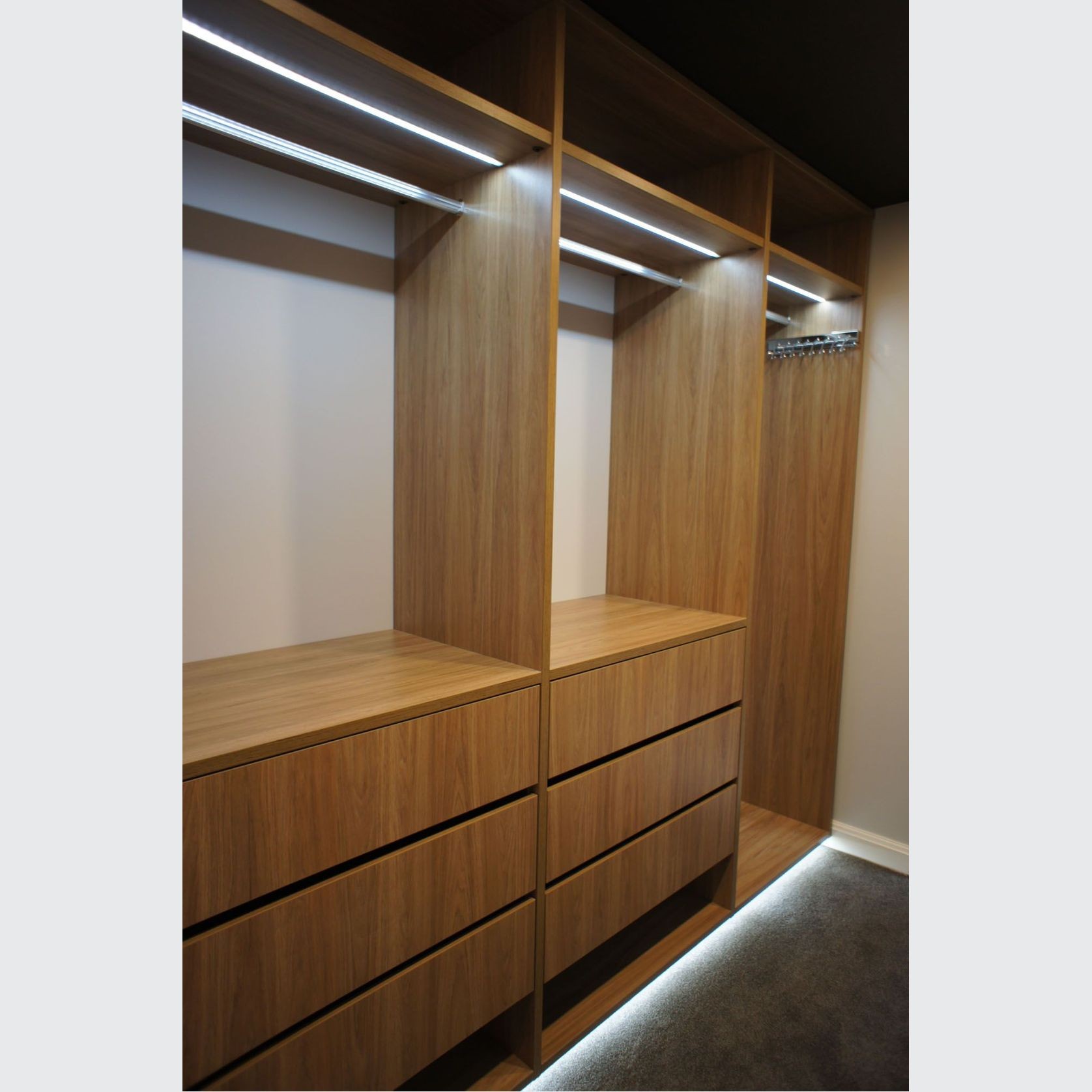 HOME OFFICE - Customised cabinetry gallery detail image