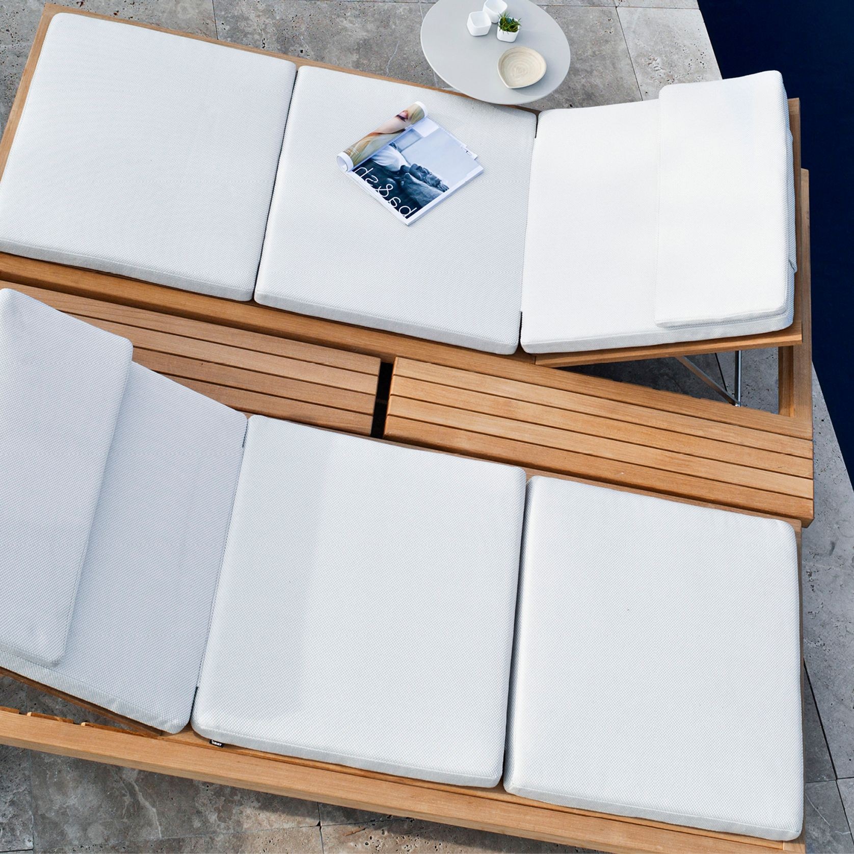 Vis-a-vis Sun Lounger by Tribu gallery detail image