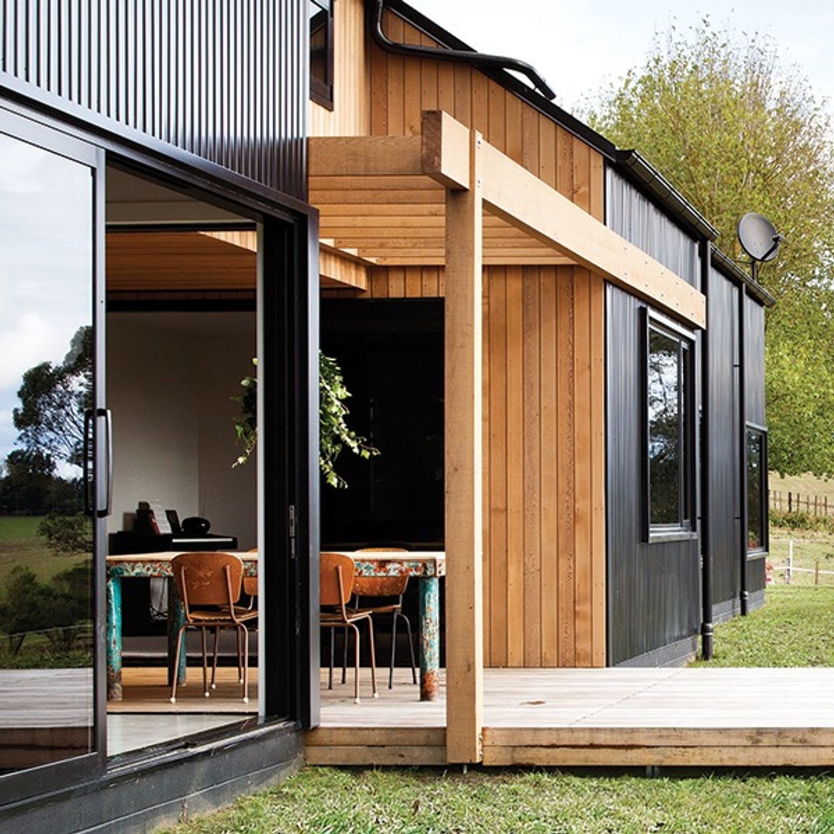 MagnaFlow™ Steel Roofing & Cladding Protective Coating gallery detail image