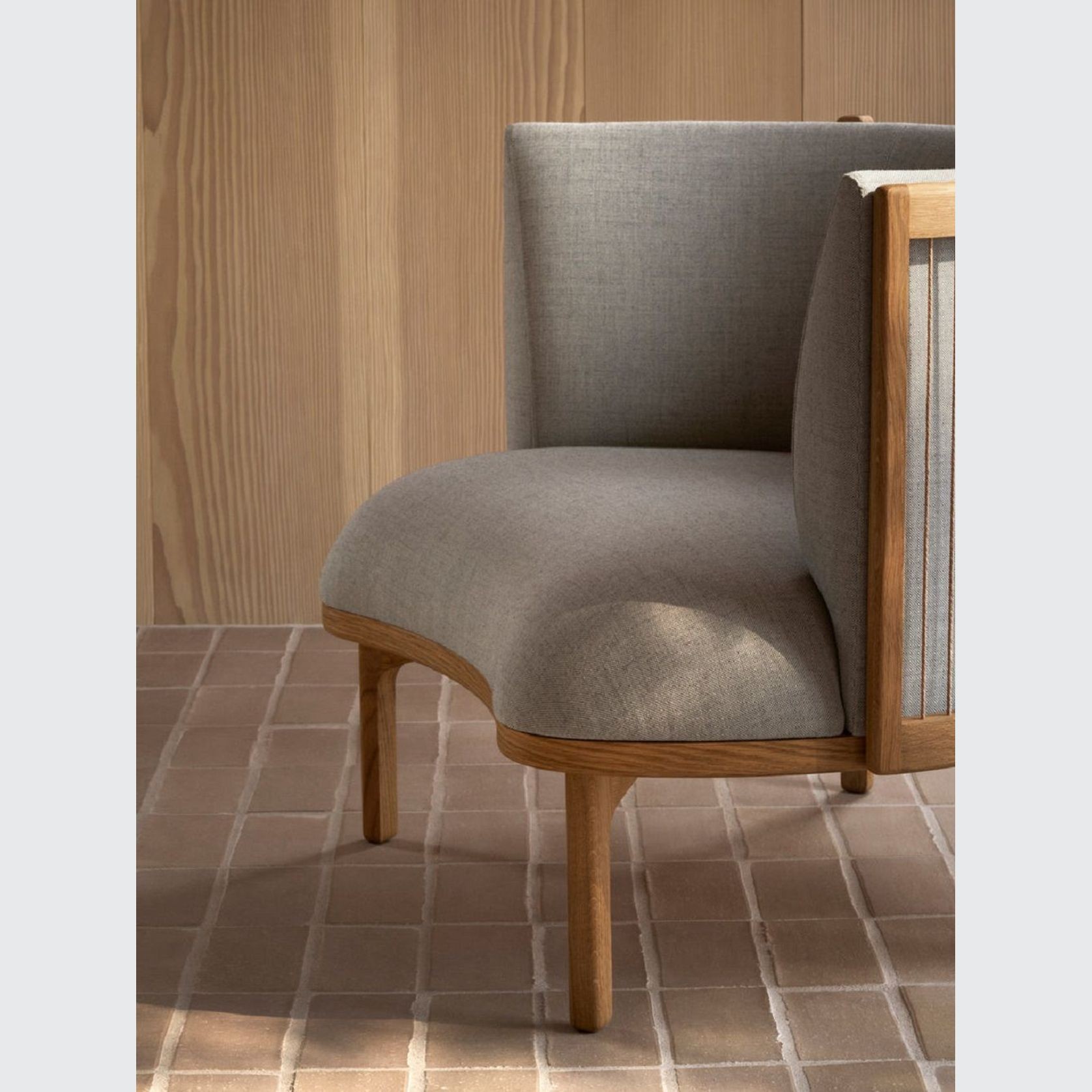 RF1904 Sideways Lounge Chair Oak Base gallery detail image