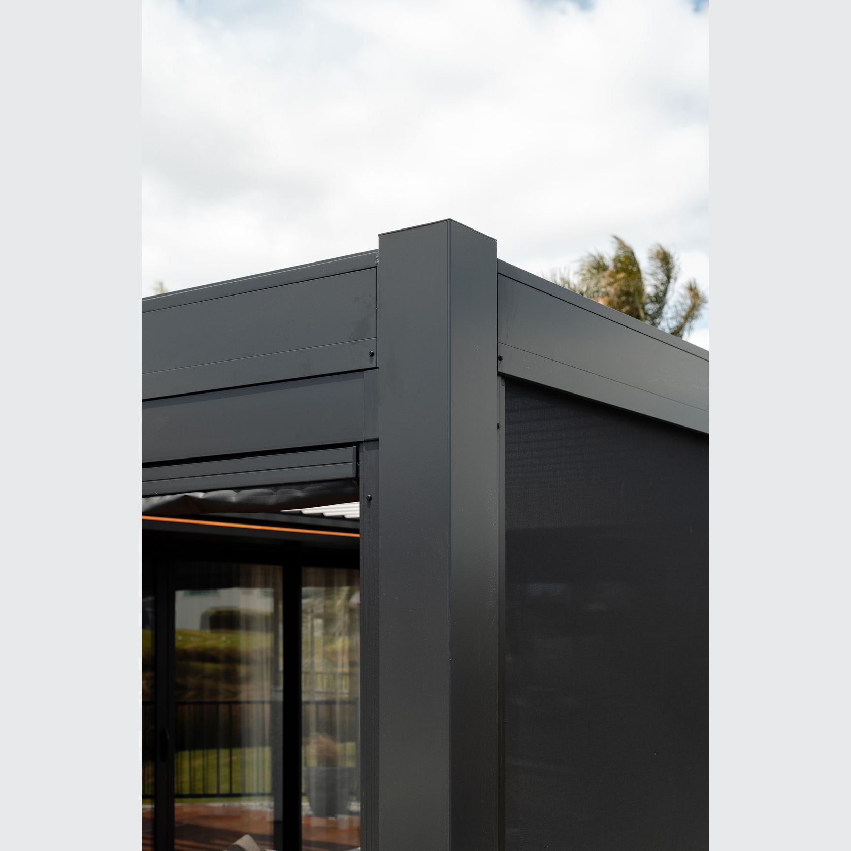 Solarzip® Outdoor Blind gallery detail image