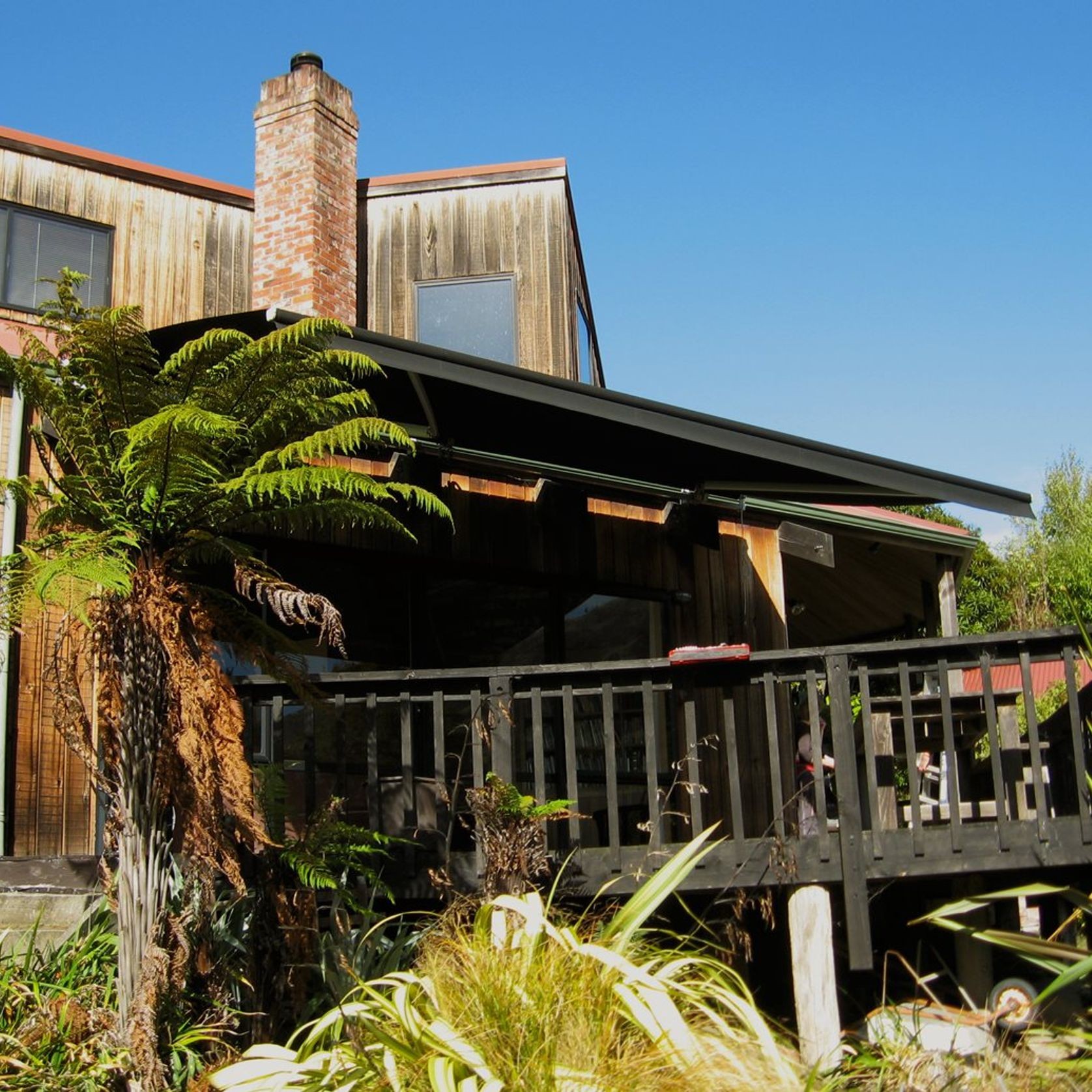 Euro Boulevard Awning gallery detail image