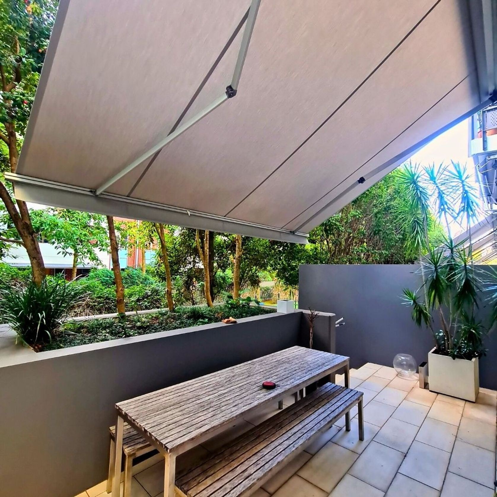 Aria Classic Folding Arm Awnings gallery detail image