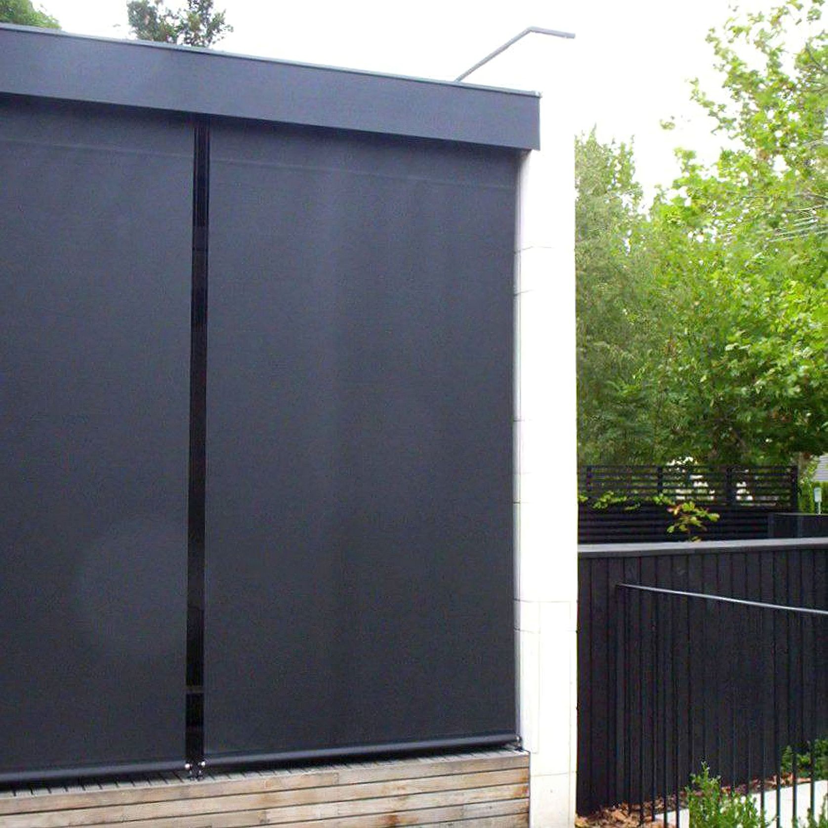 Vertical Awnings | Warema gallery detail image