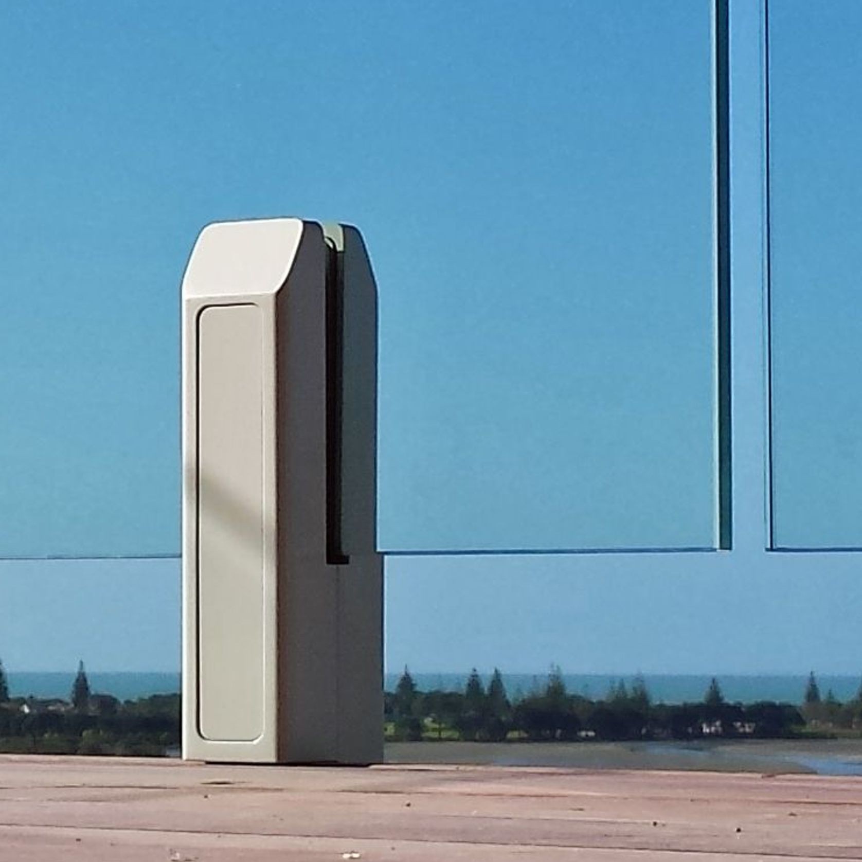 Edgetec® Mini Post Glass Clamp gallery detail image