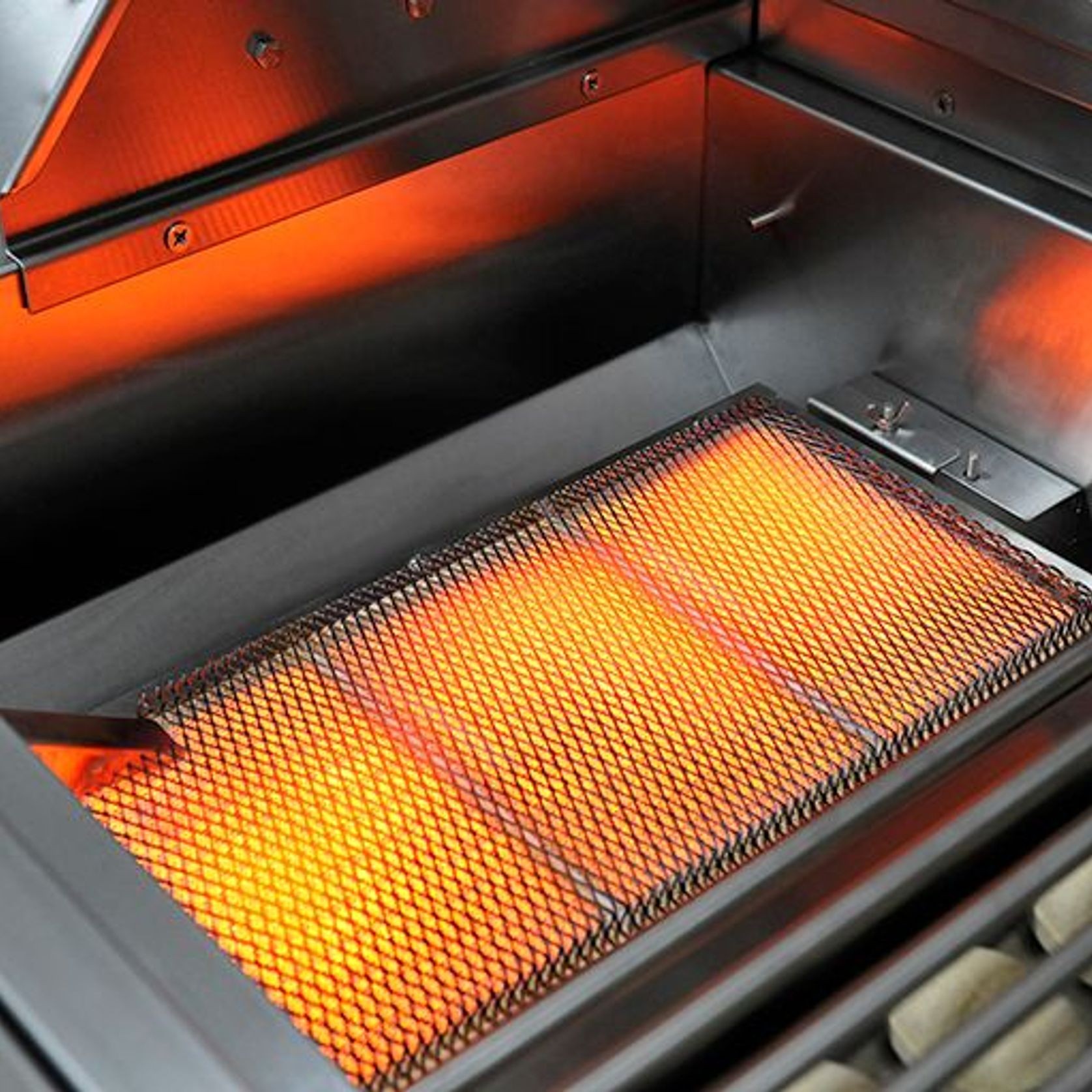 Grandfire FlashFire™ High-temp Infrared Sear Burner Kit gallery detail image