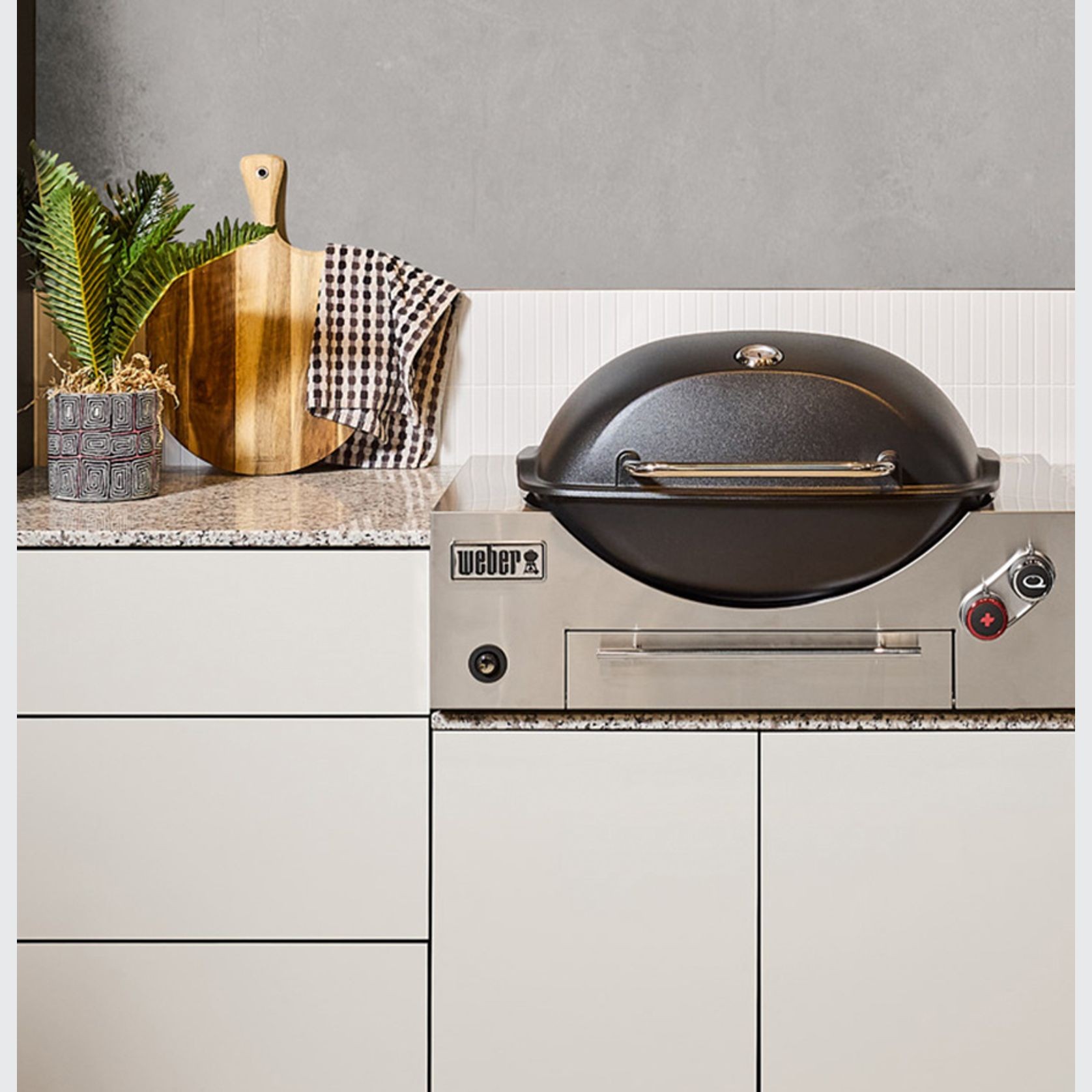 Weber® Built-in Q®+ Barbecues gallery detail image