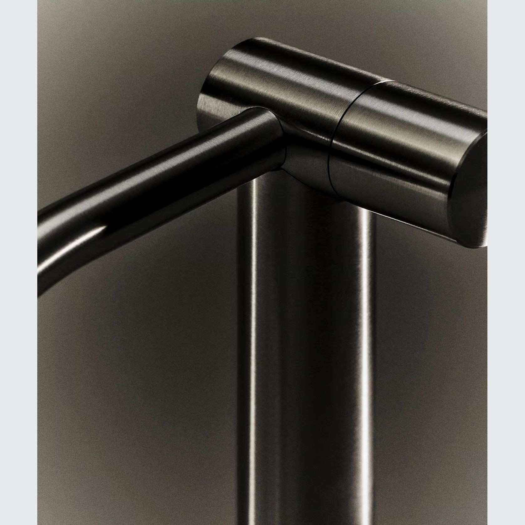 HUM Tapware gallery detail image