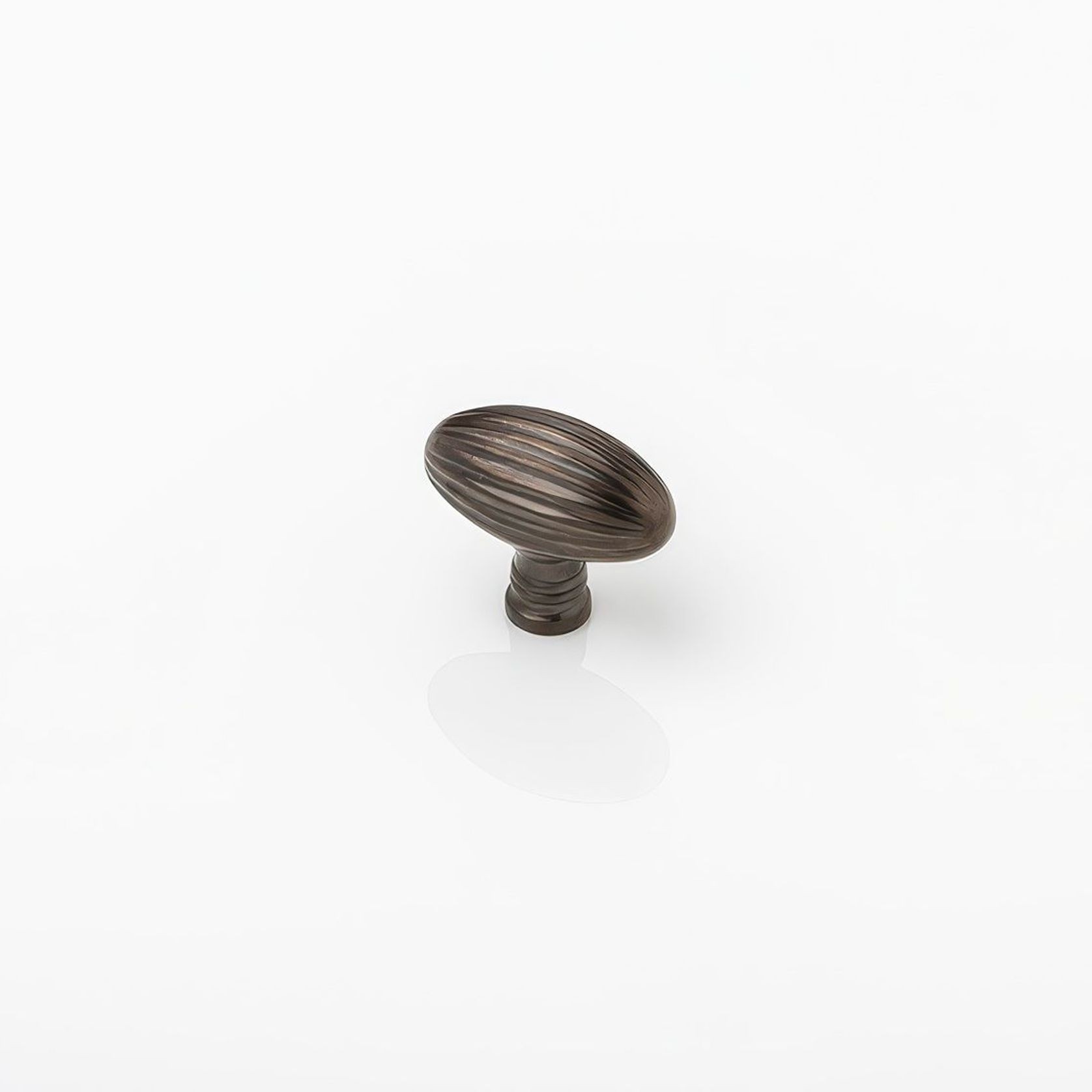 Joseph Giles - Fentiman Solid Brass Cabinet Pull gallery detail image