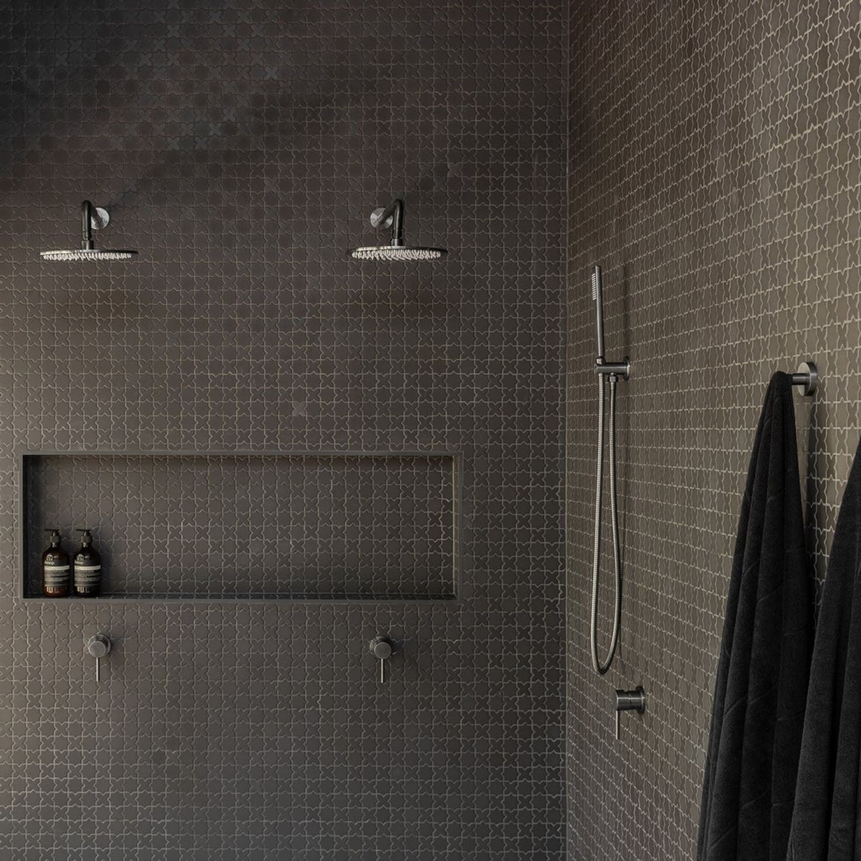 Elysian - Minimal Mixer - Brushed Gunmetal gallery detail image