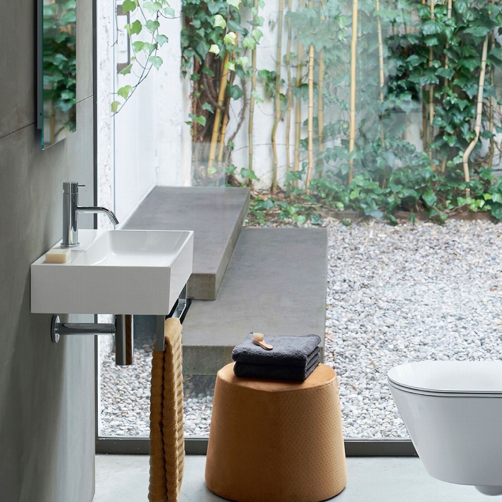 Verso 45 Basin White gallery detail image