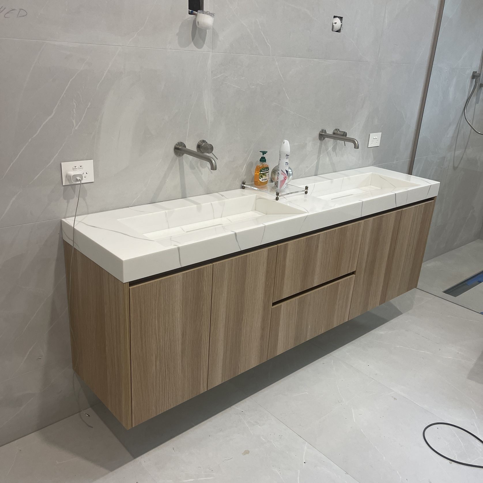 Ramp Basin Wide 1829mm Wall Hung B6072 gallery detail image