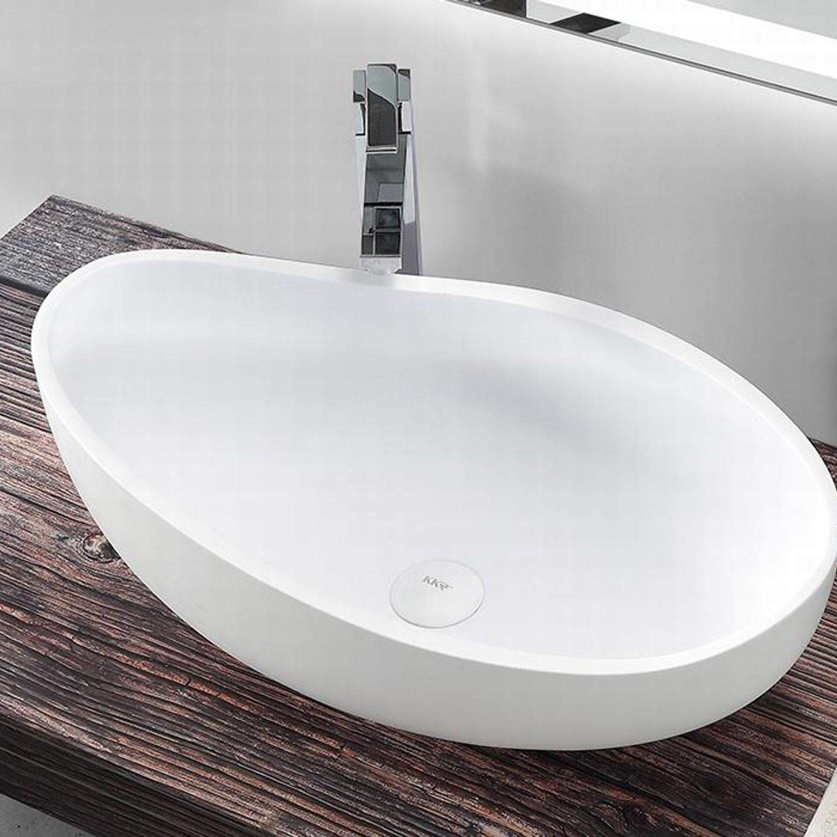 B1116 Hugi Deep Counter Top Basin 615MM gallery detail image