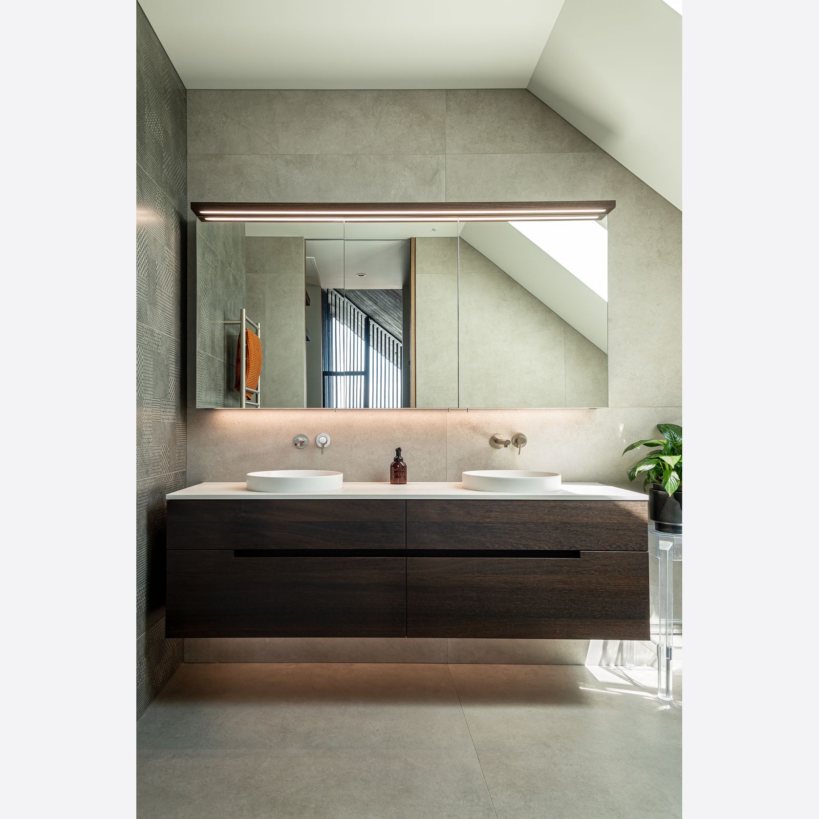 Bespoke Bathroom Vanities gallery detail image