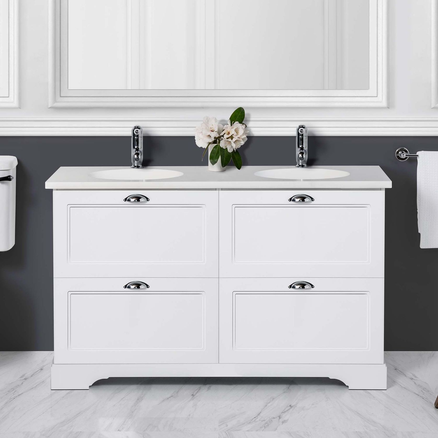 English Classic Floorstanding Vanity, 4 Drawers gallery detail image