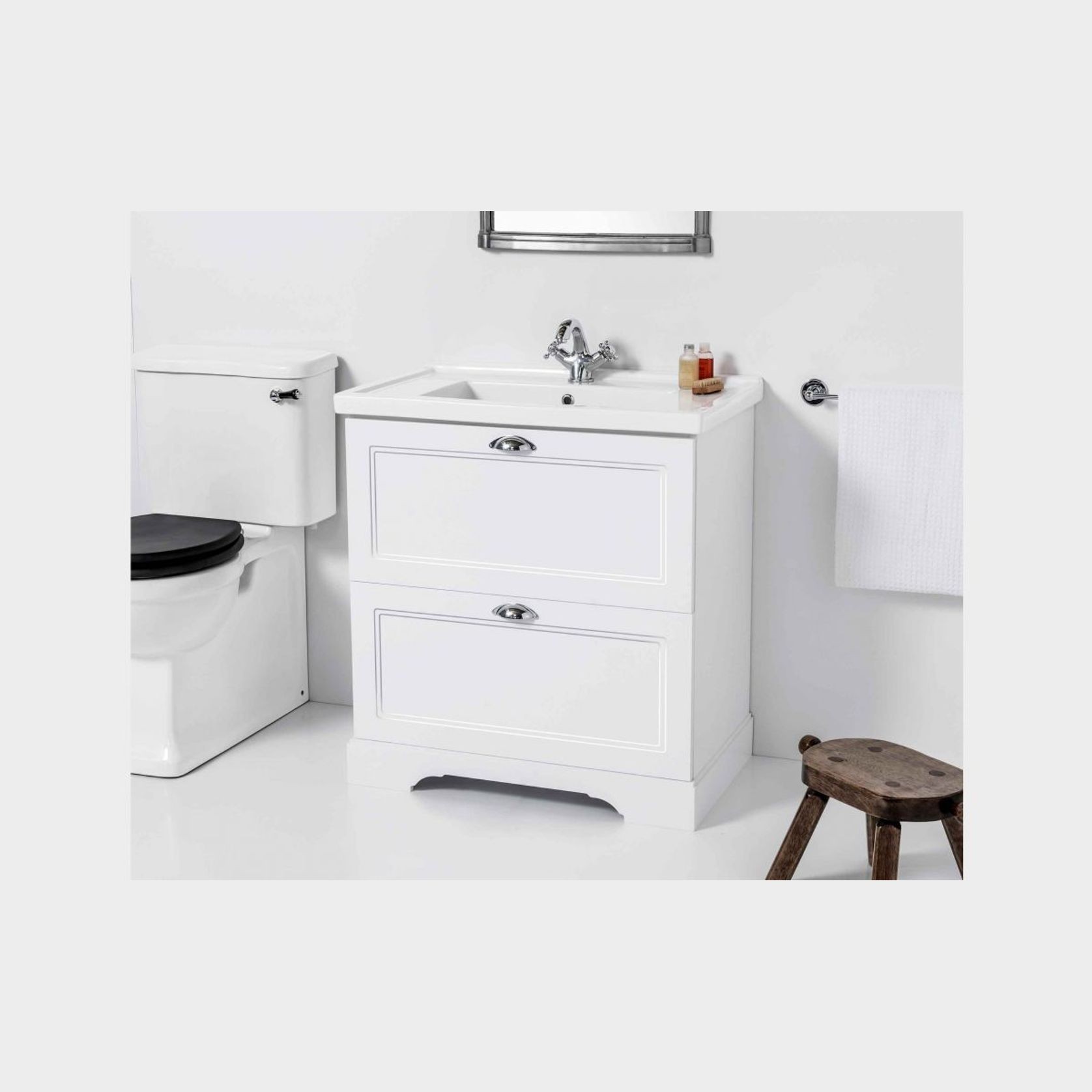 English Classic Floorstanding Vanity, 2 Drawers gallery detail image