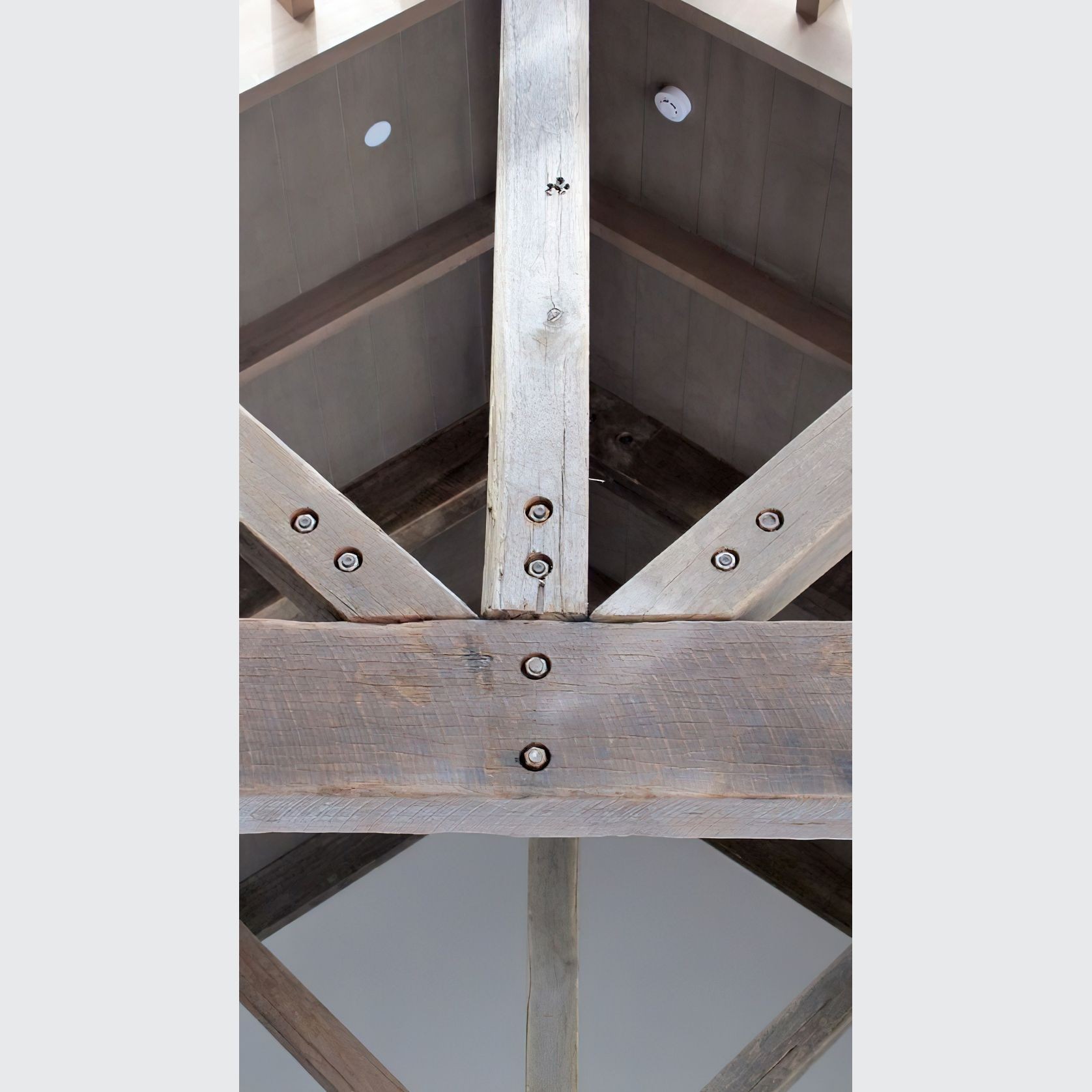 Structural Hardwood - Spotted Gum / Grey Iron Bark gallery detail image