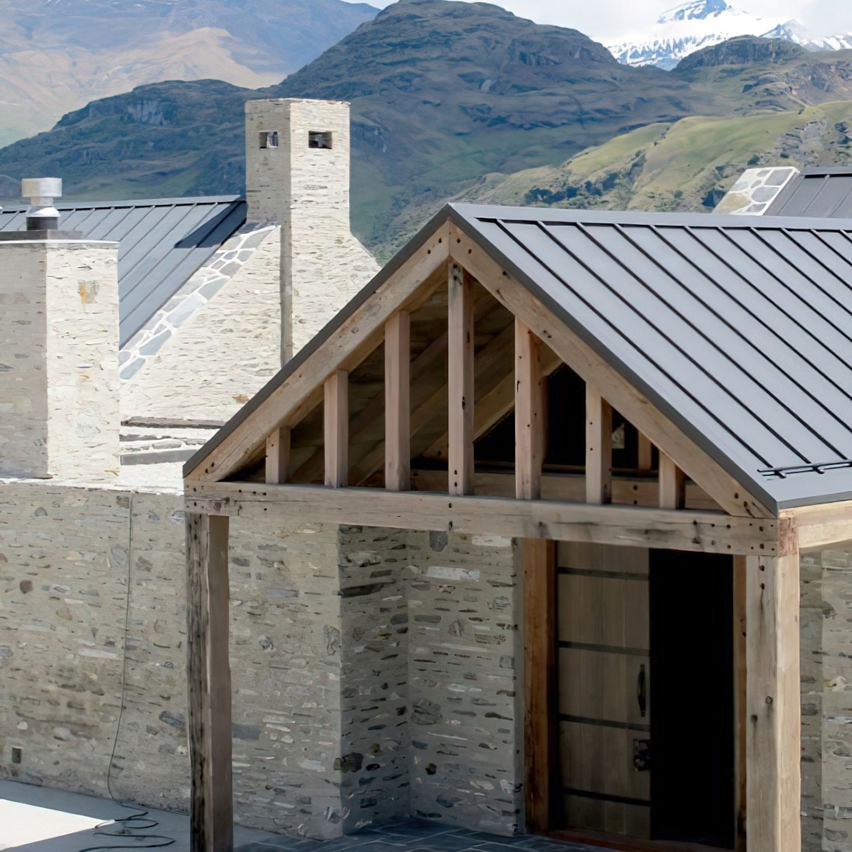 Structural Hardwood - Spotted Gum / Grey Iron Bark gallery detail image