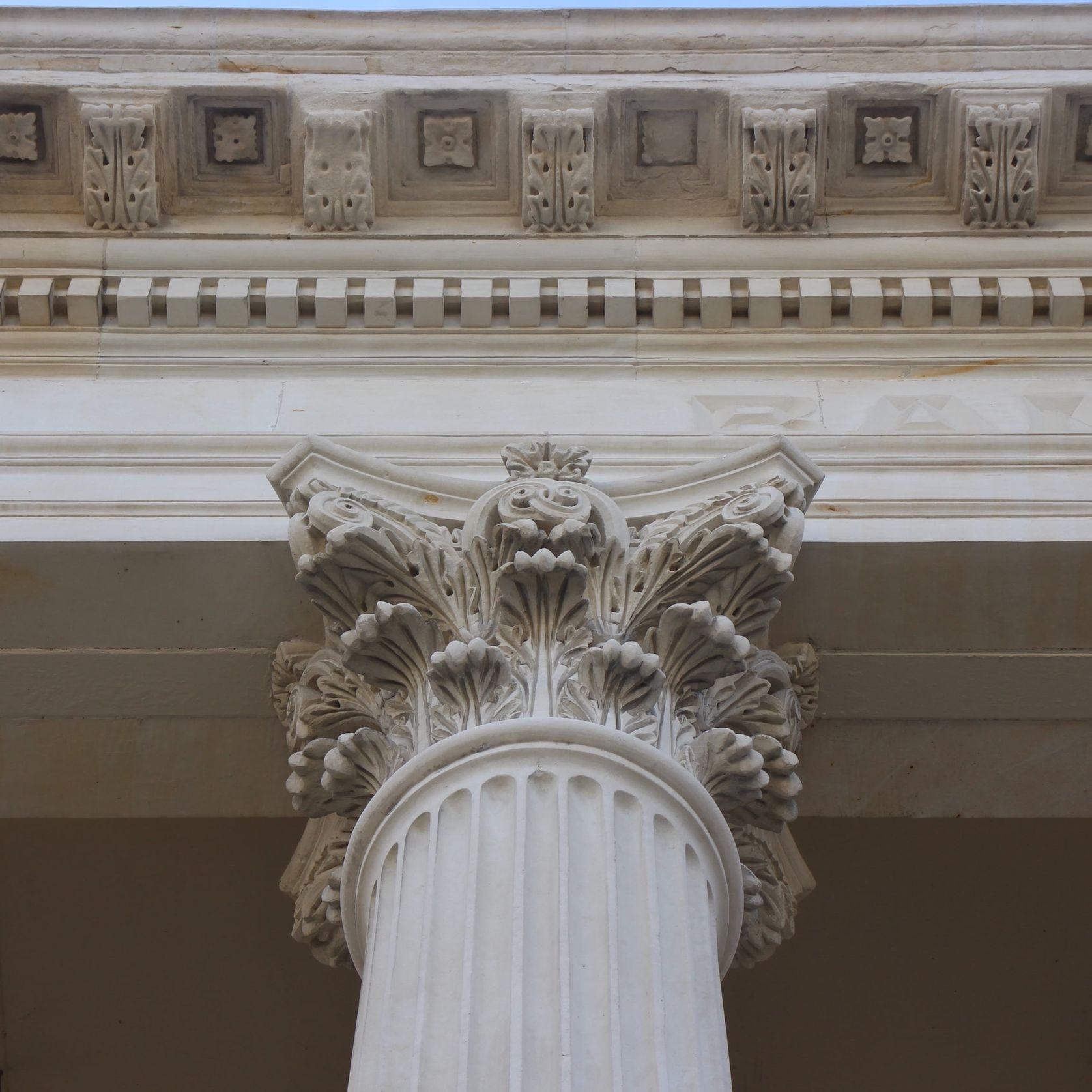 Limestone Columns, Balustrades & Railings gallery detail image