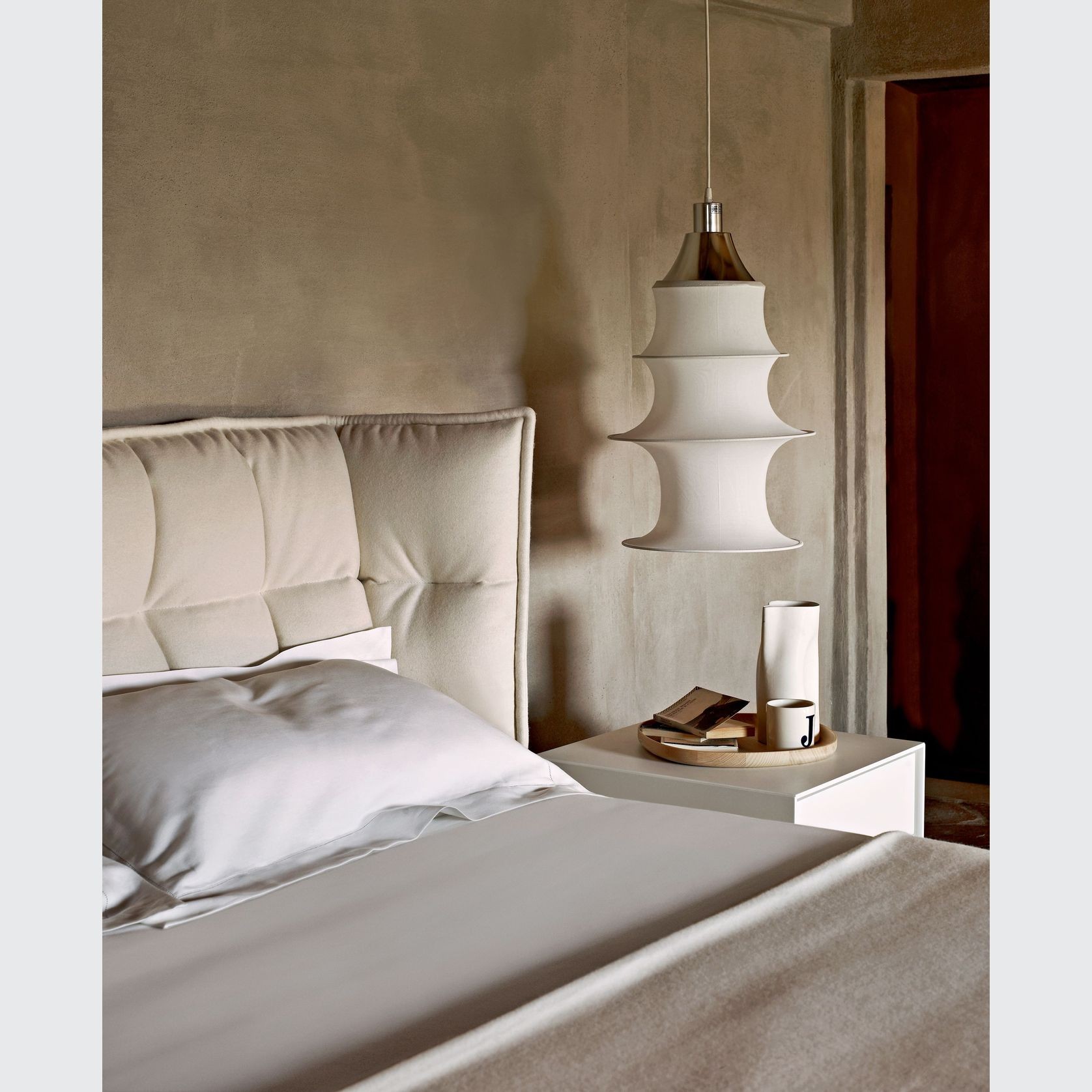 Husk | Bed gallery detail image