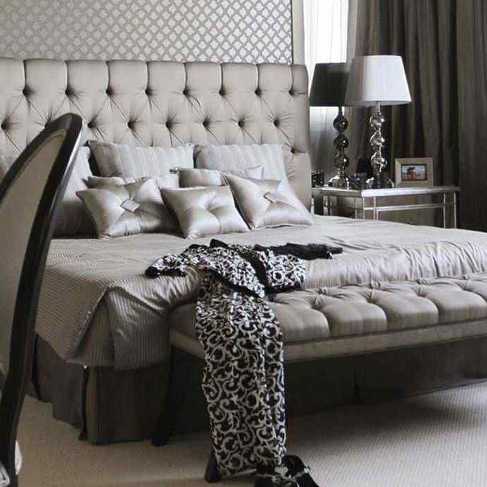Lavonne | Classic Bed gallery detail image