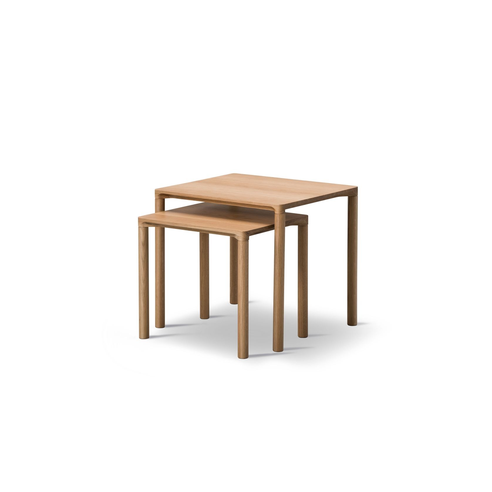 Piloti Side Table - Model 6700 by Fredericia gallery detail image