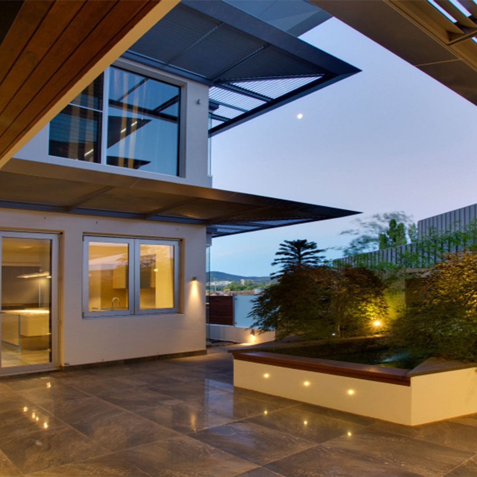 Vantage | Series 730 |Thermally Broken Bi-fold Door gallery detail image