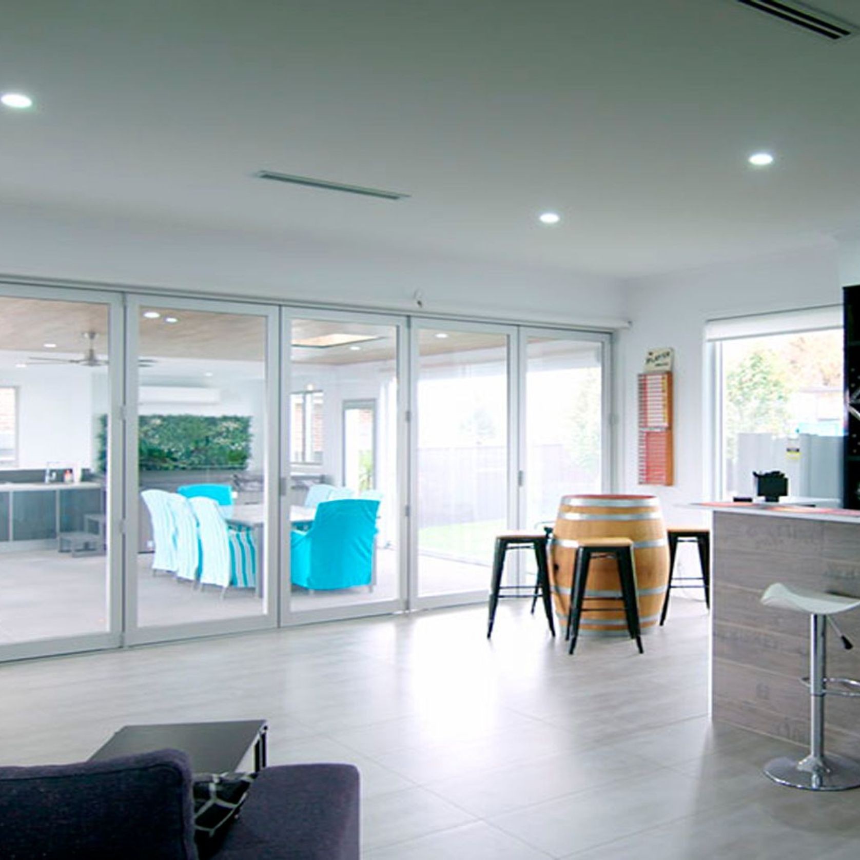 Elevate | Series 410 | Bi-Fold Door (Bottom Rolling) gallery detail image