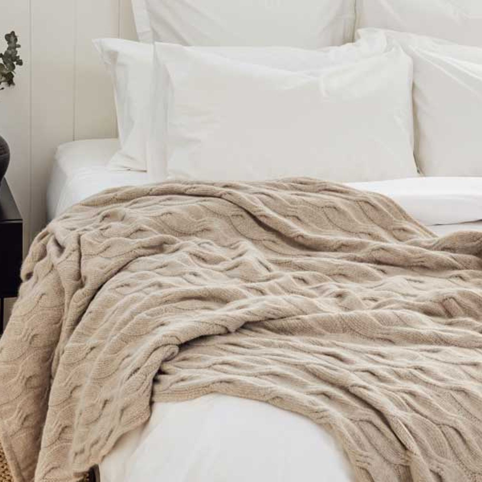 Chunky Cable Angora & Merino Wool Throws gallery detail image