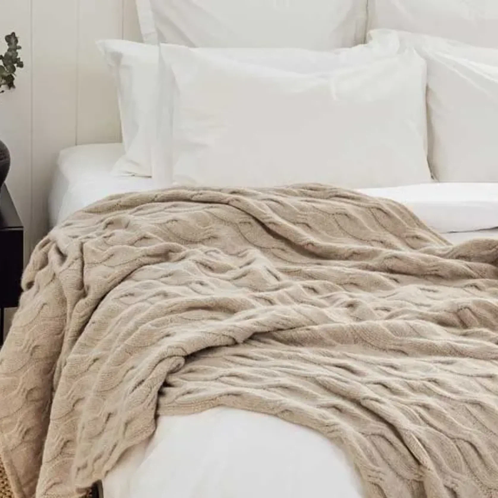 Chunky Cable Angora & Merino Wool Throws gallery detail image