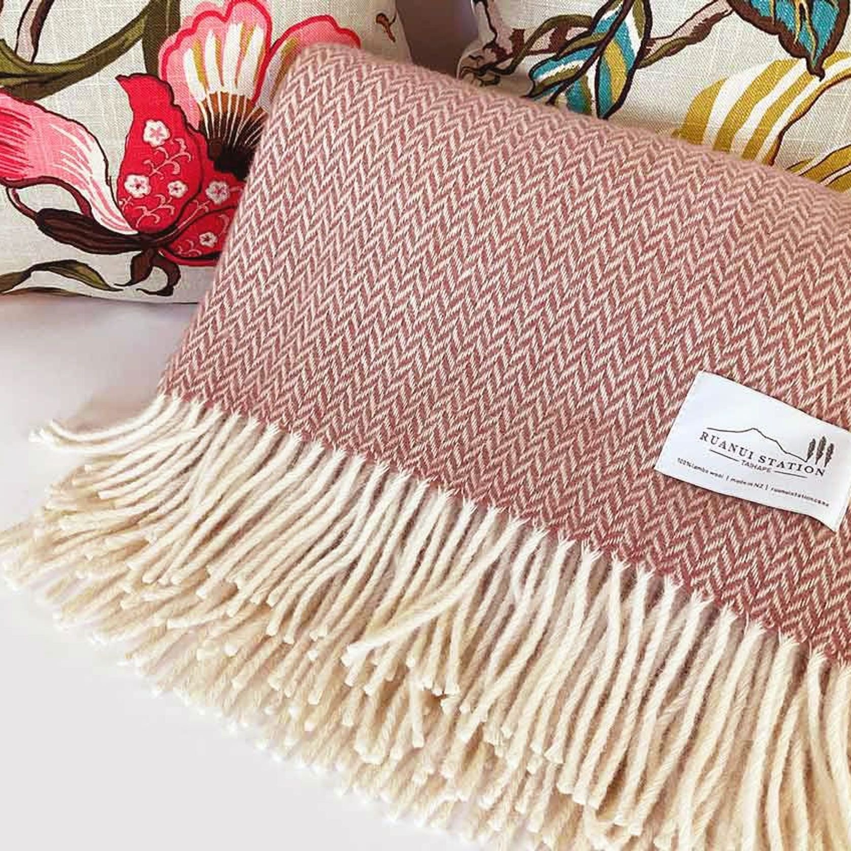 Ruanui Station Lambswool Throw - Pipipi Pink Chevron gallery detail image