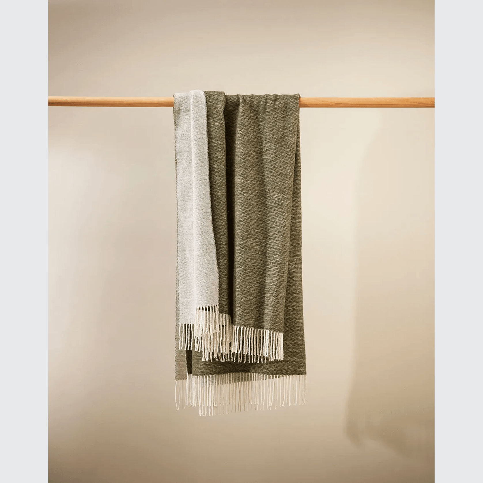 Baya Casa Throw - Kale | Merino Blend gallery detail image