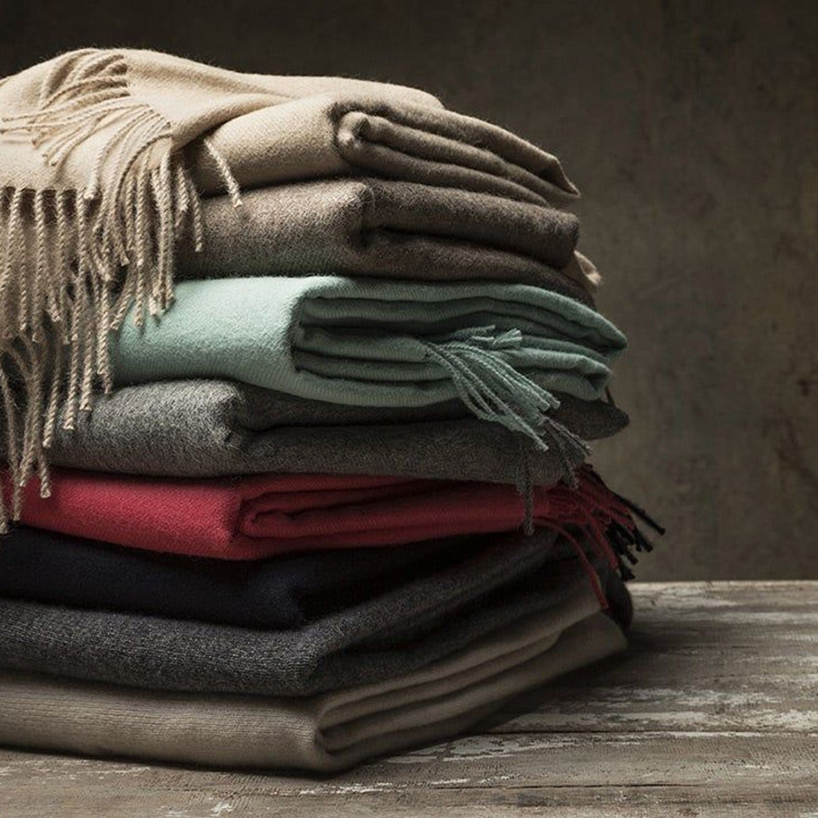 Fischbacher 1819 Alpaca Throw - Puro Shadow gallery detail image