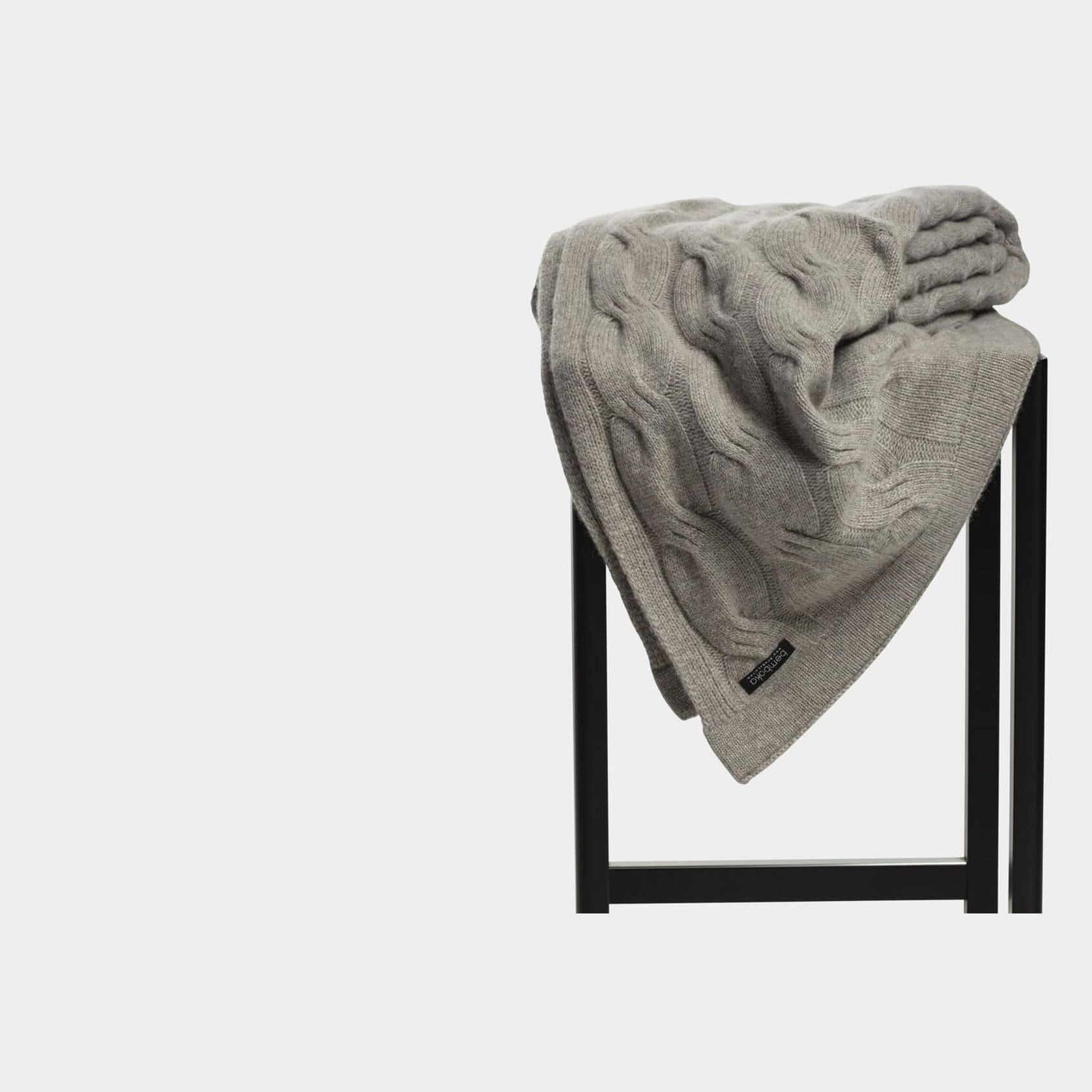 Chunky Cable Italian Cashmere Throws gallery detail image