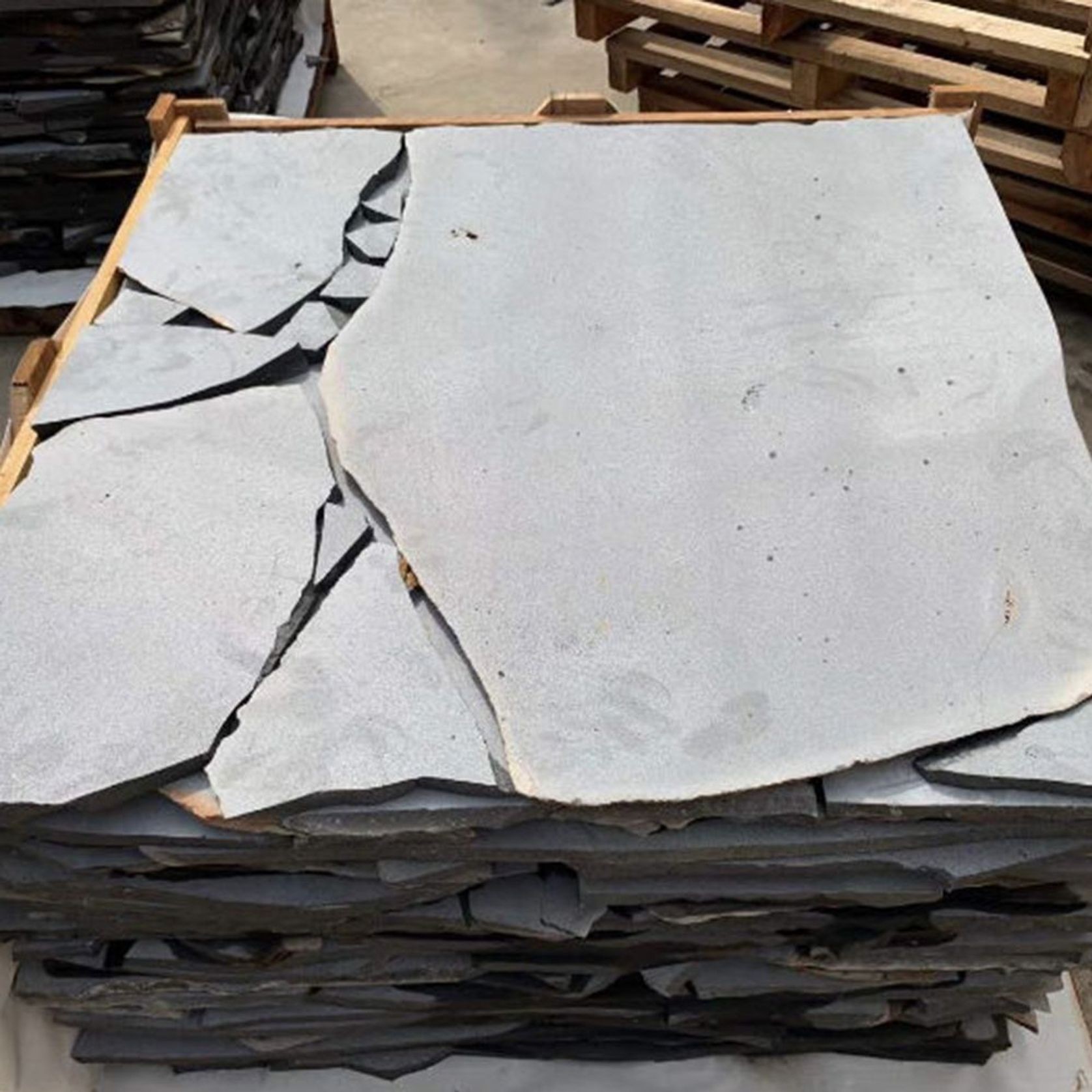 Bluestone Crazy Paving - Large Sizing gallery detail image