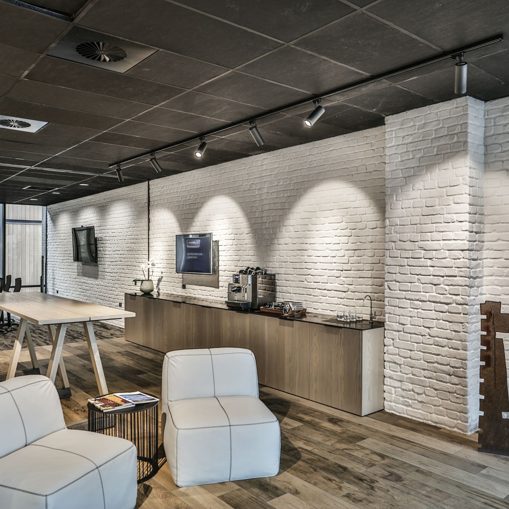 Loft Brick Wall Panels by Muros | White Brick Tiles gallery detail image