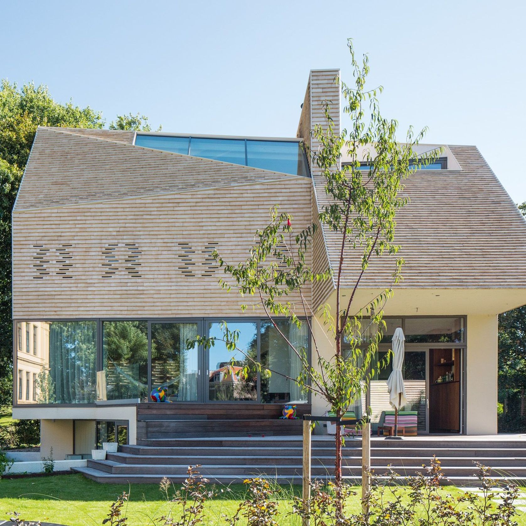 Petersen Cover™ gallery detail image