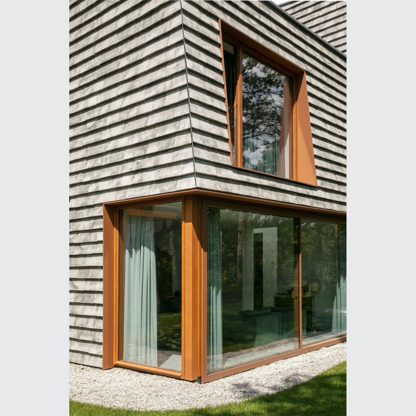 Petersen Cover™ gallery detail image