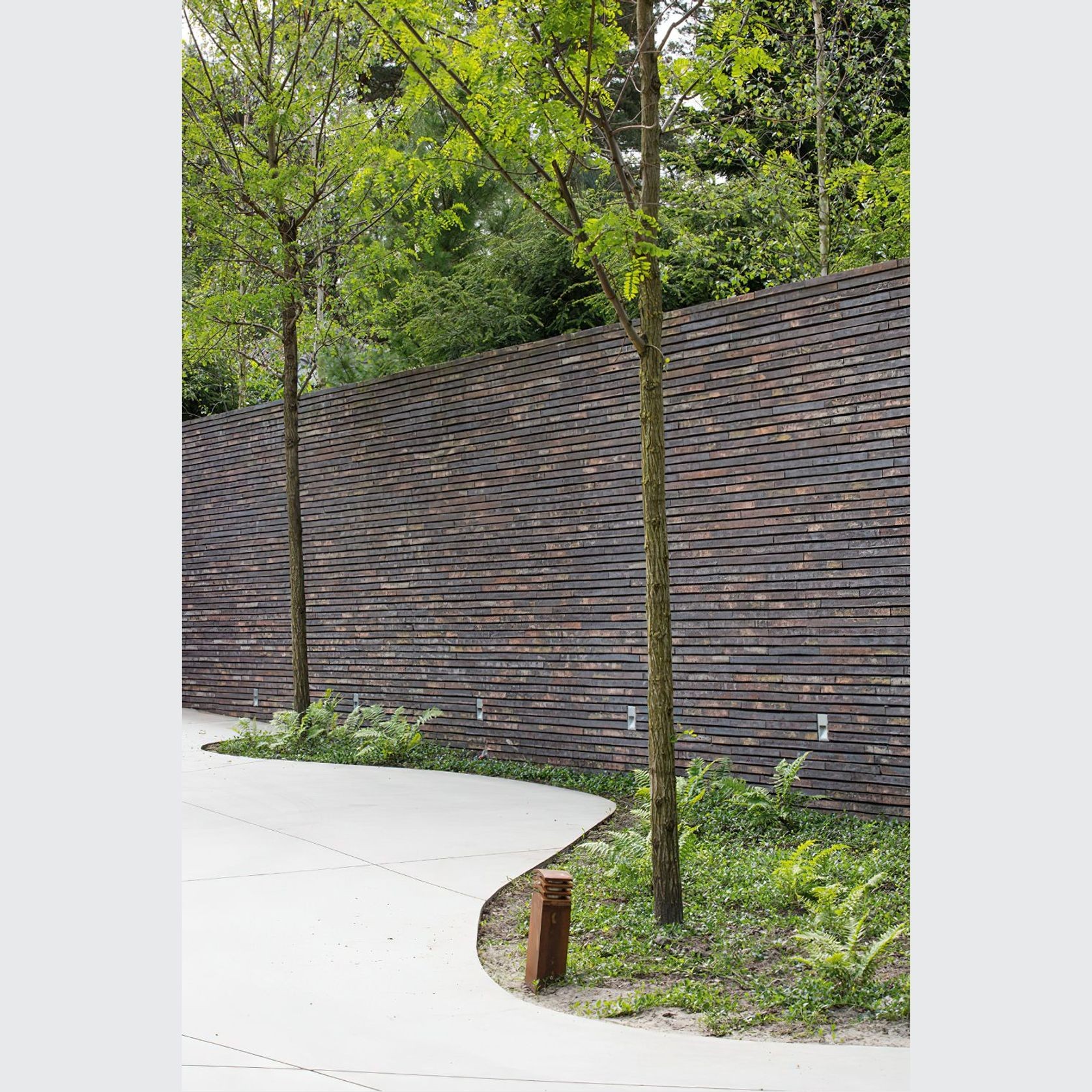 Handmade Petersen K44 bricks